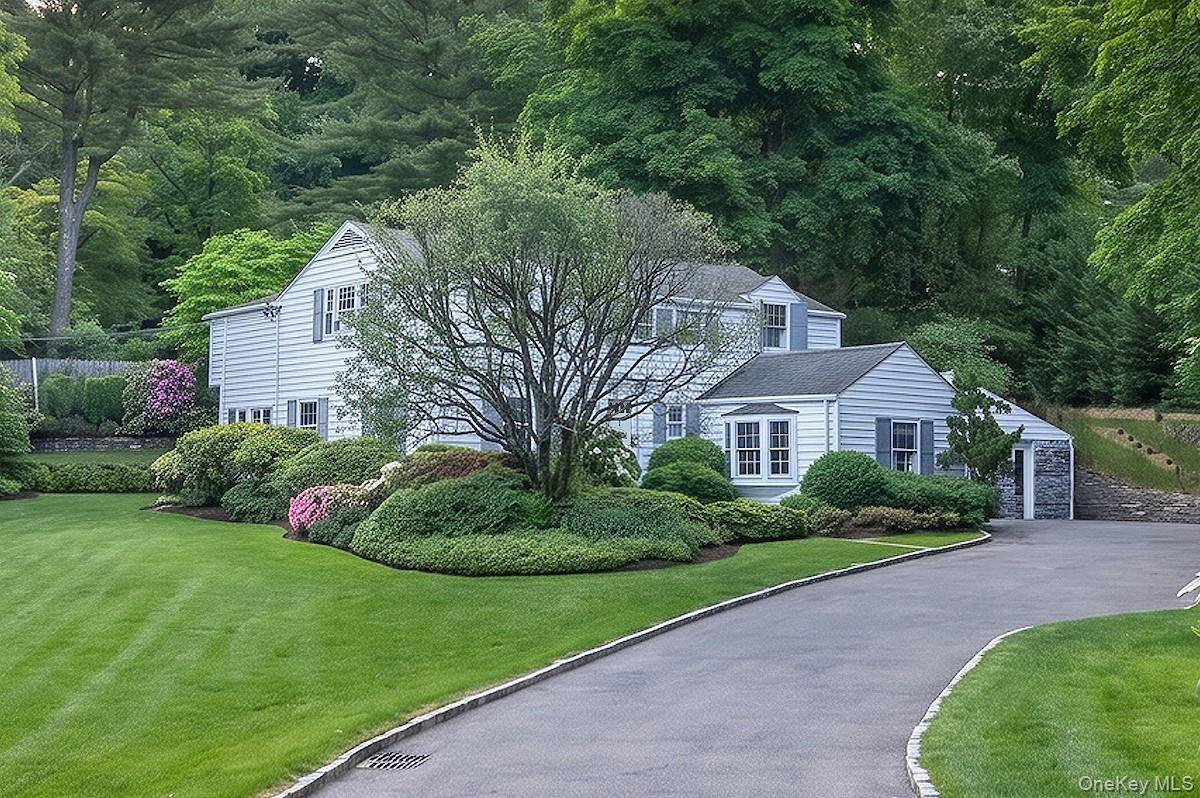 33 Oliphant AVE, Dobbs Ferry, NY 10522
