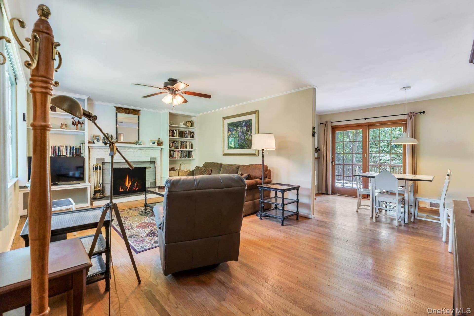 64 Cove Hollow RD, East Hampton, NY 11937