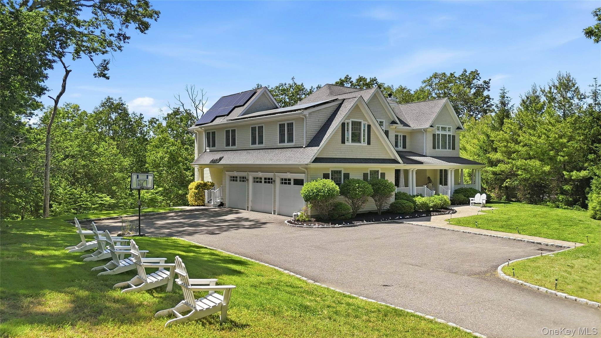 1330 Ridge RD, Laurel Hollow, NY 11791