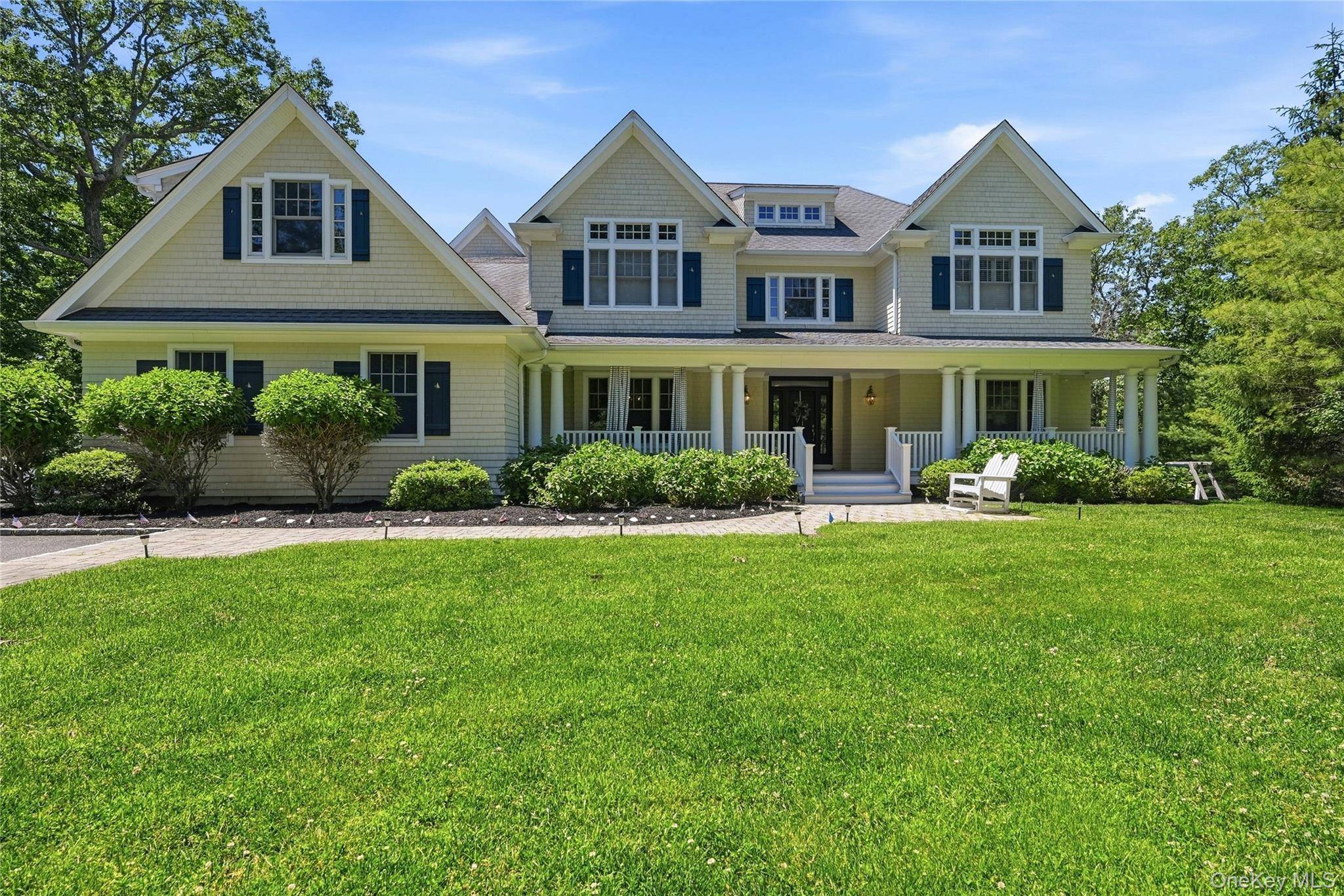 1330 Ridge RD, Laurel Hollow, NY 11791