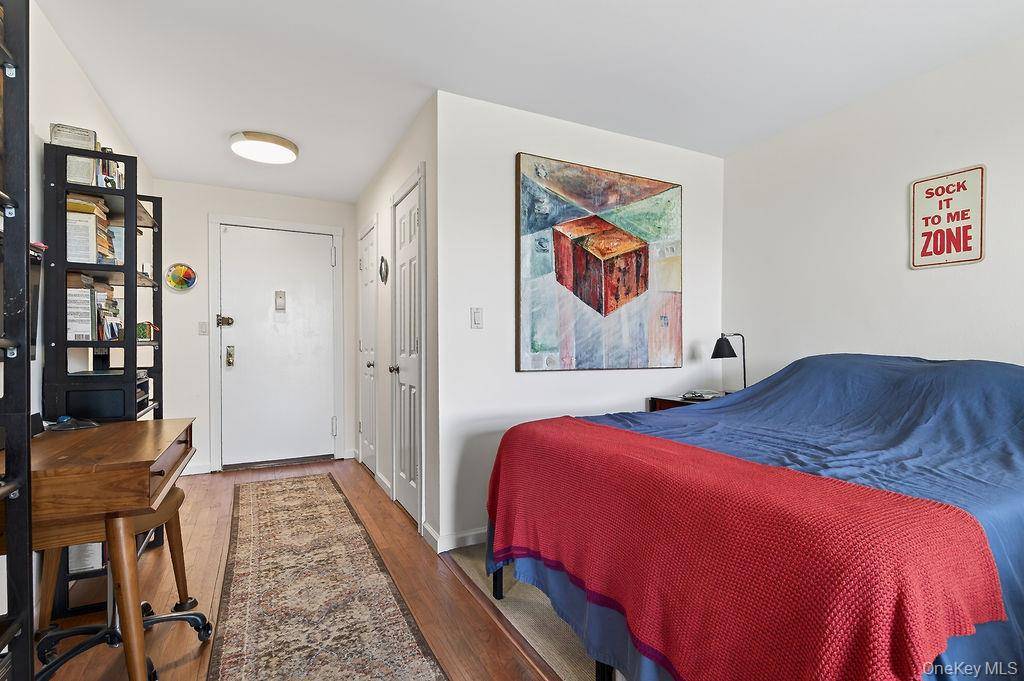 100 Dehaven DR #512, Yonkers, NY 10703