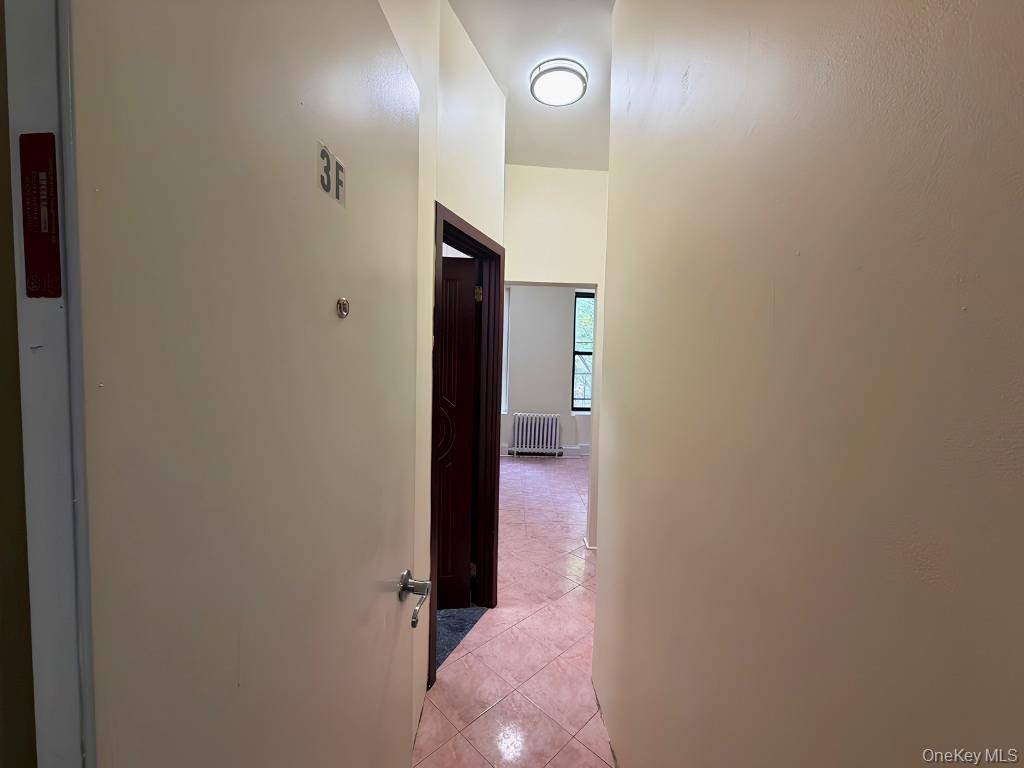 50 Main ST #3F, Yonkers, NY 10701