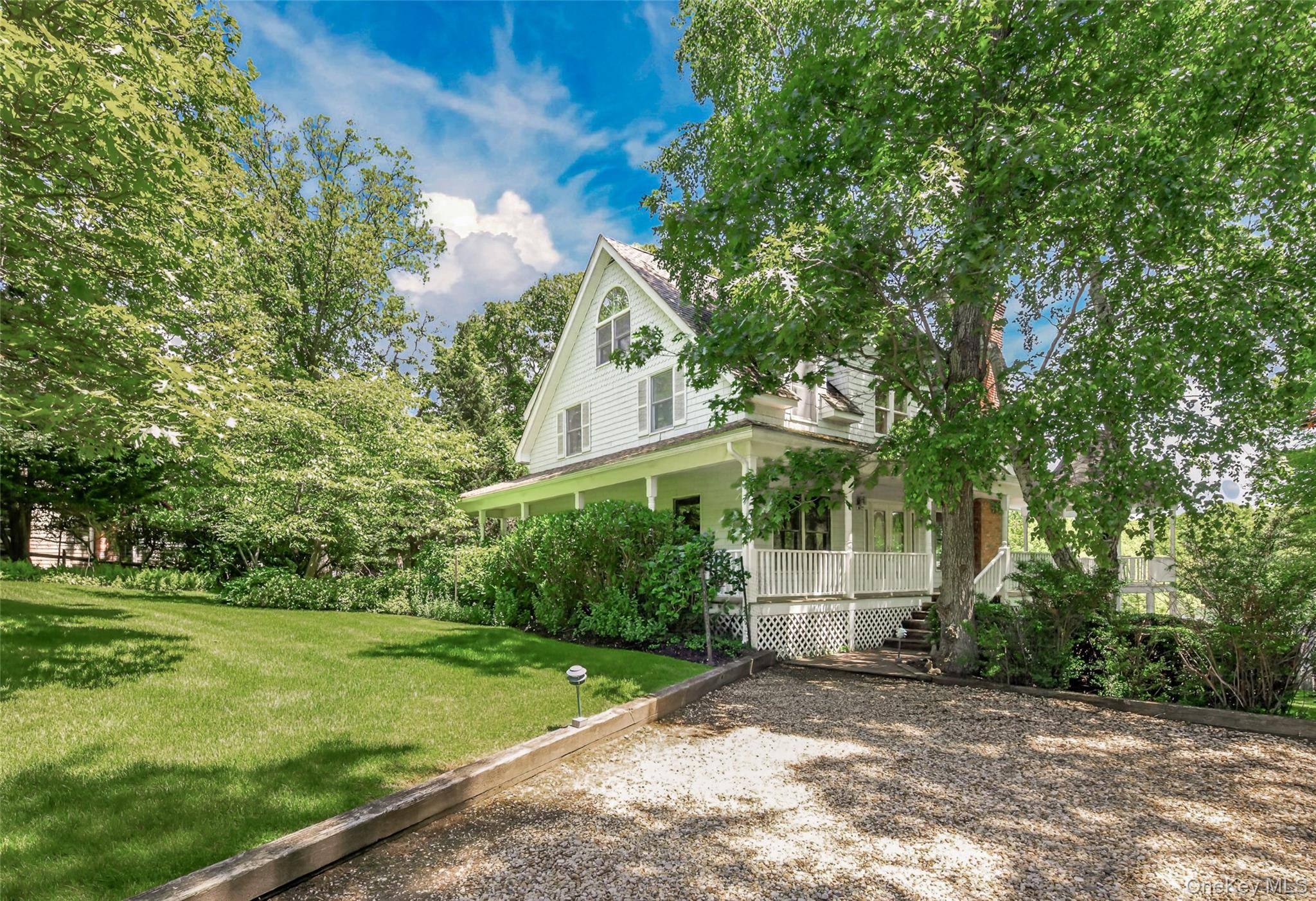 4 Irene LN, Shelter Island, NY 11964