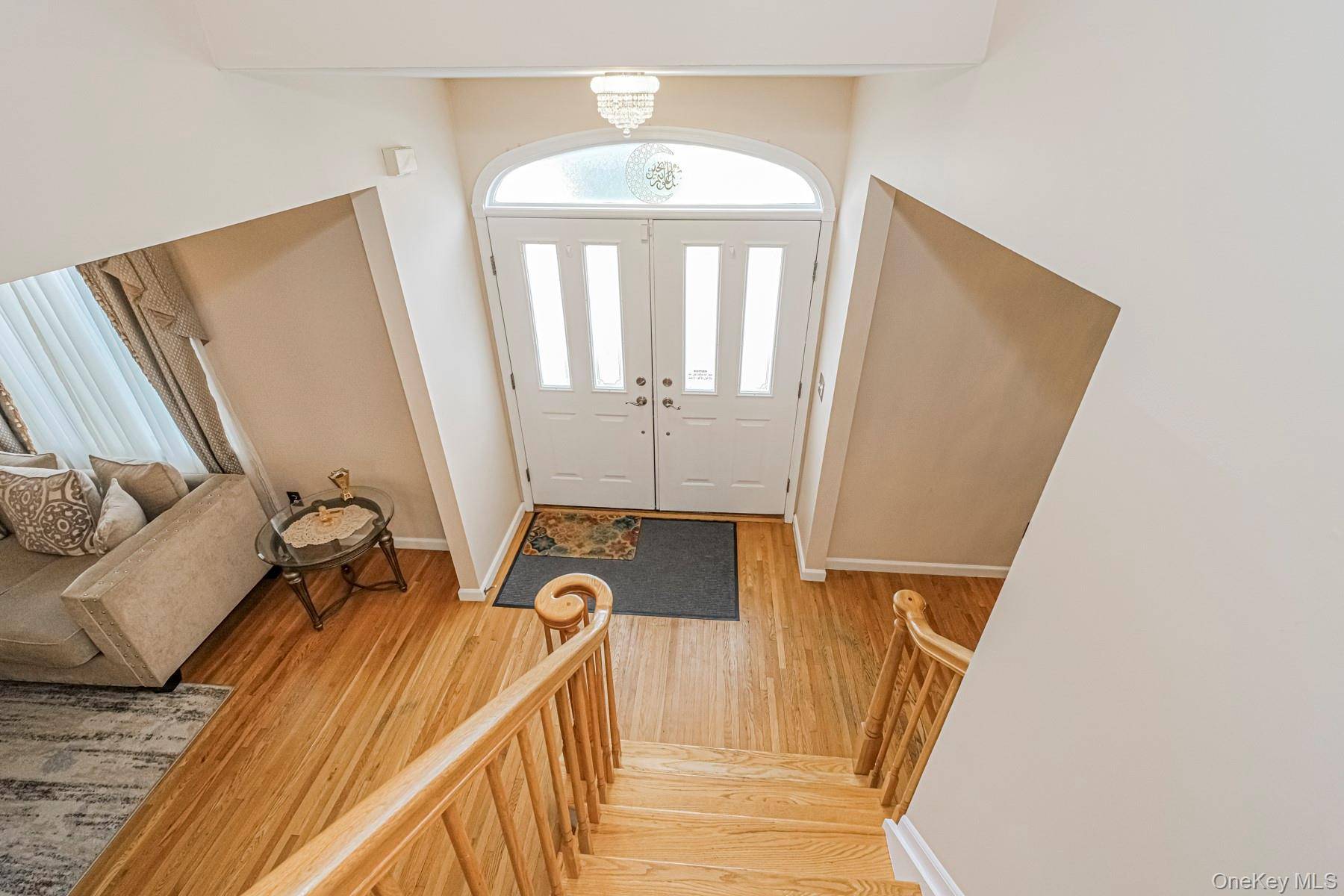 34 Putters Ct, Staten Island, NY 10301