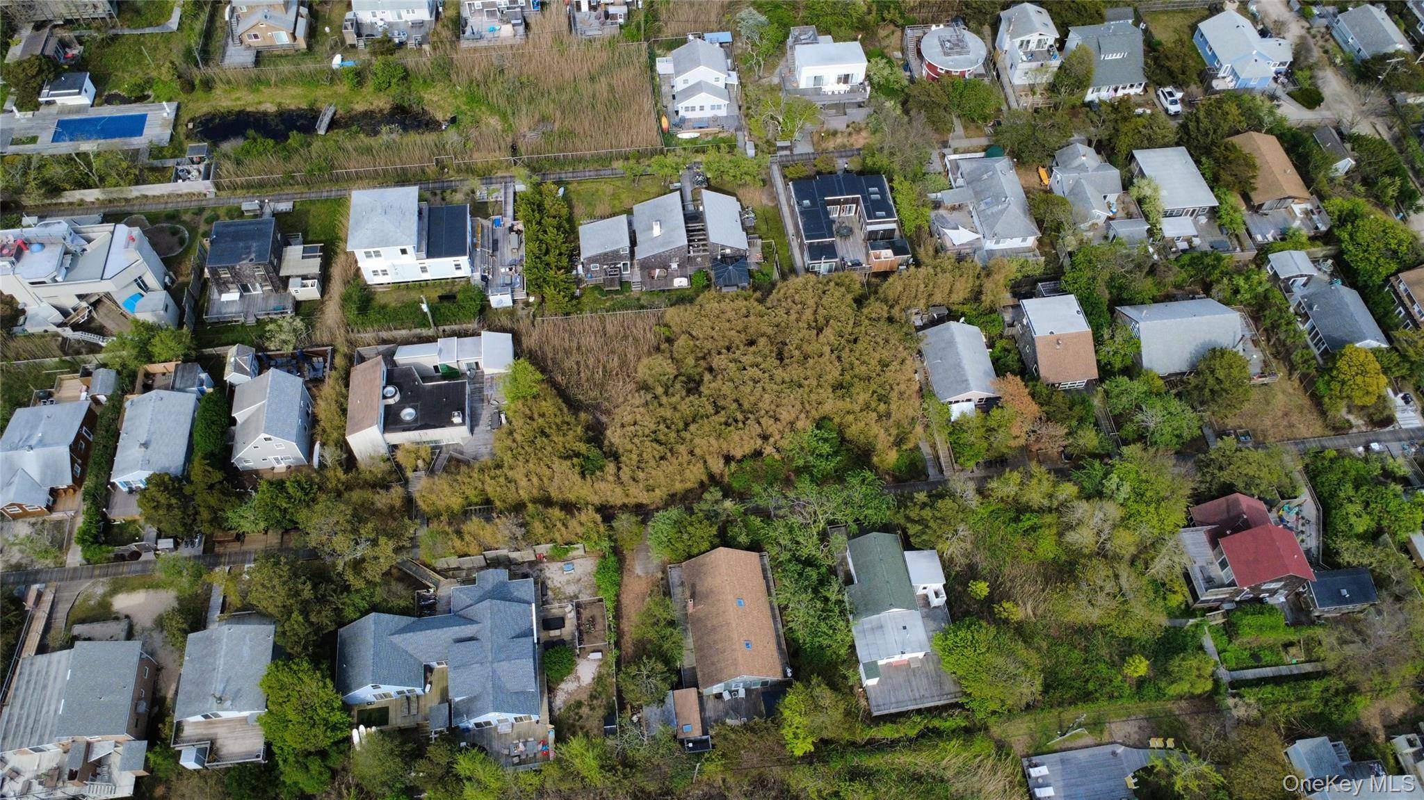 A 5 AVE, Fair Harbor, NY 11706