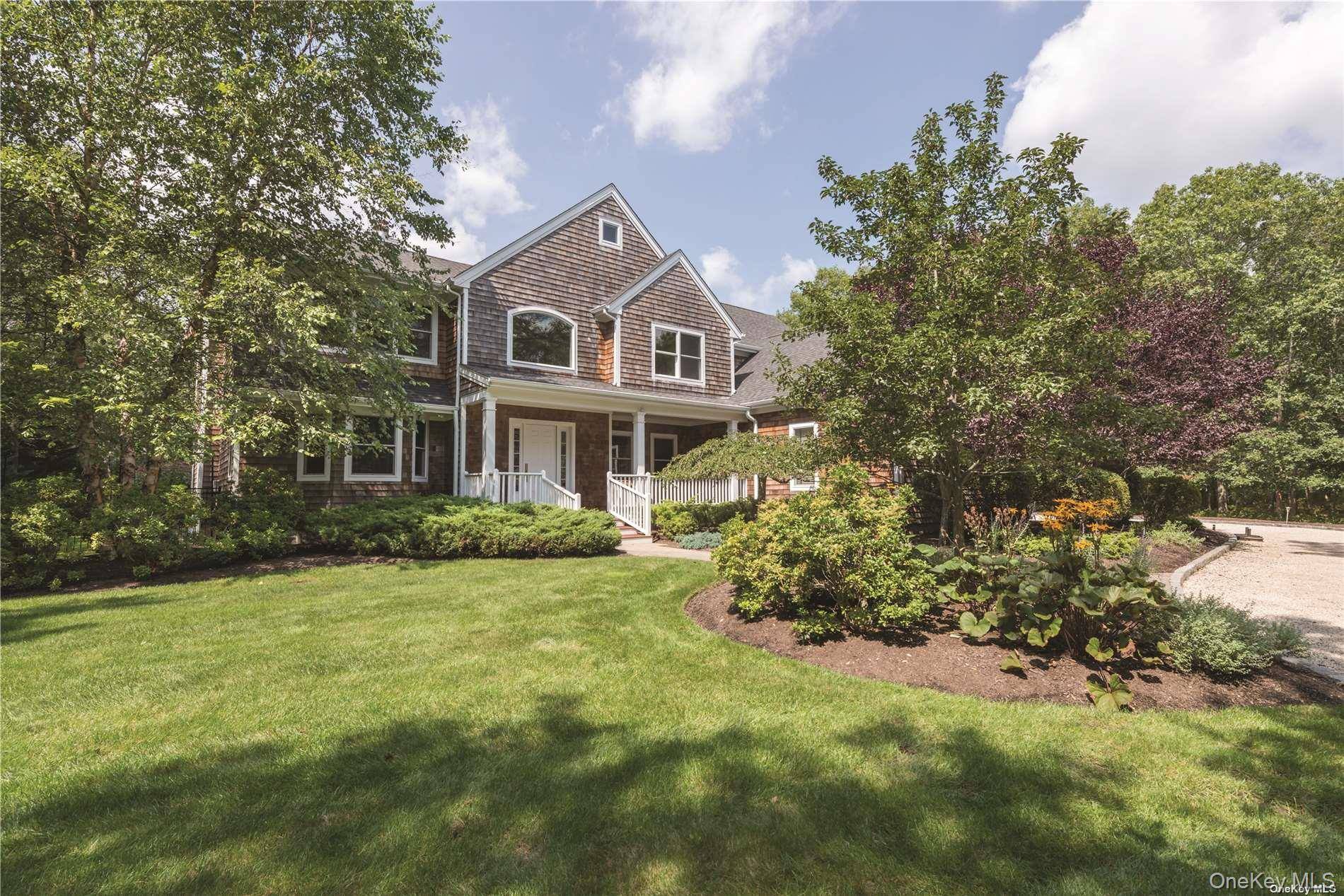 37 Arbutus RD, Quogue, NY 11959
