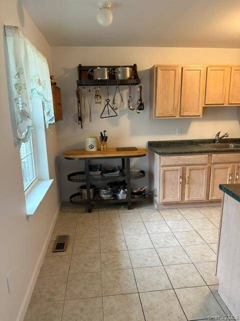 212 Hillside LN, Ellenville, NY 12428
