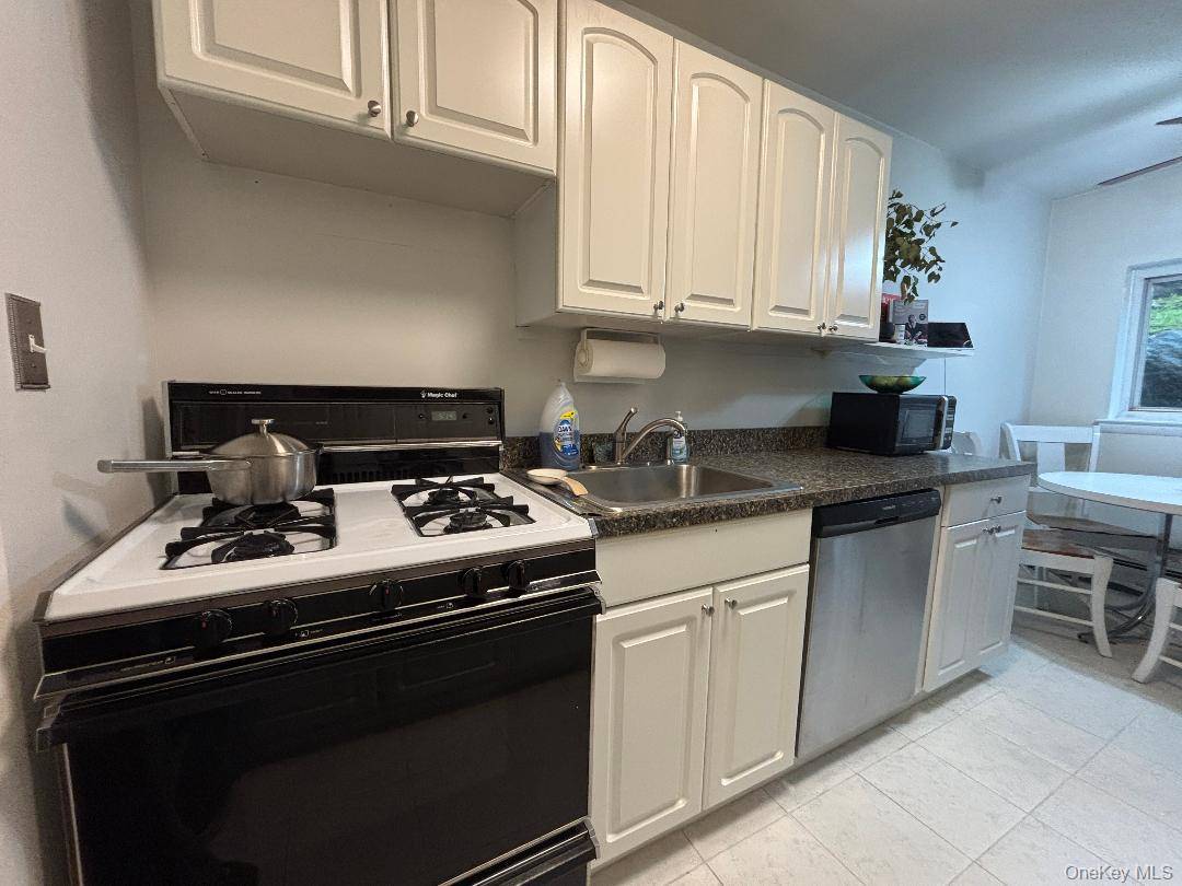 2333 Palmer AVE #2F, New Rochelle, NY 10801