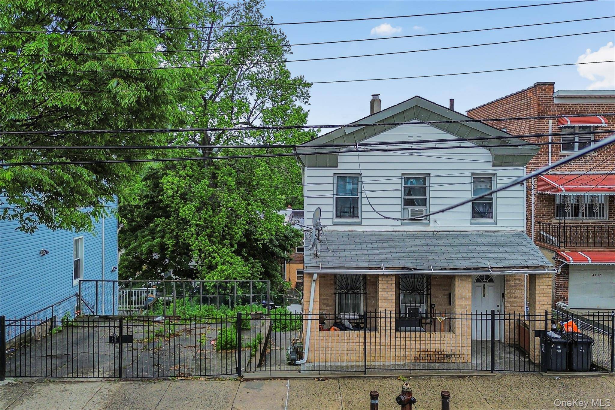 4733 Carpenter AVE, Bronx, NY 10470