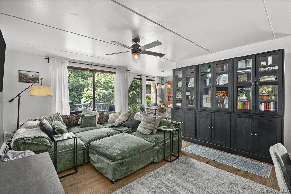 152 Overlook AVE #2C, Peekskill, NY 10566