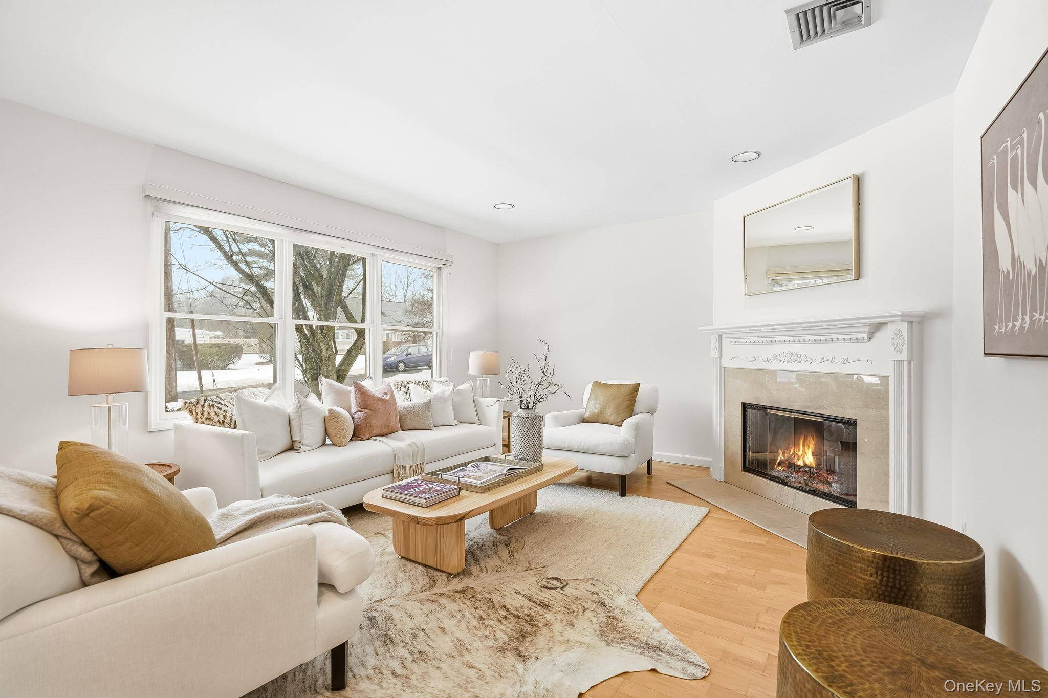 39 Lambert LN, New Rochelle, NY 10804