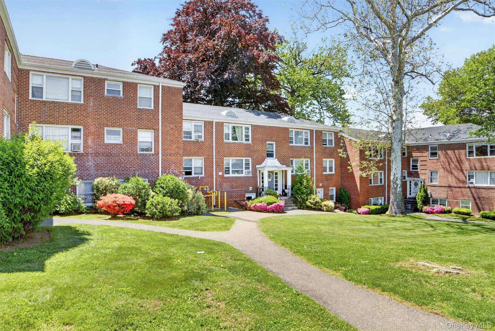 205 W Post RD #E-1-O, White Plains, NY 10606