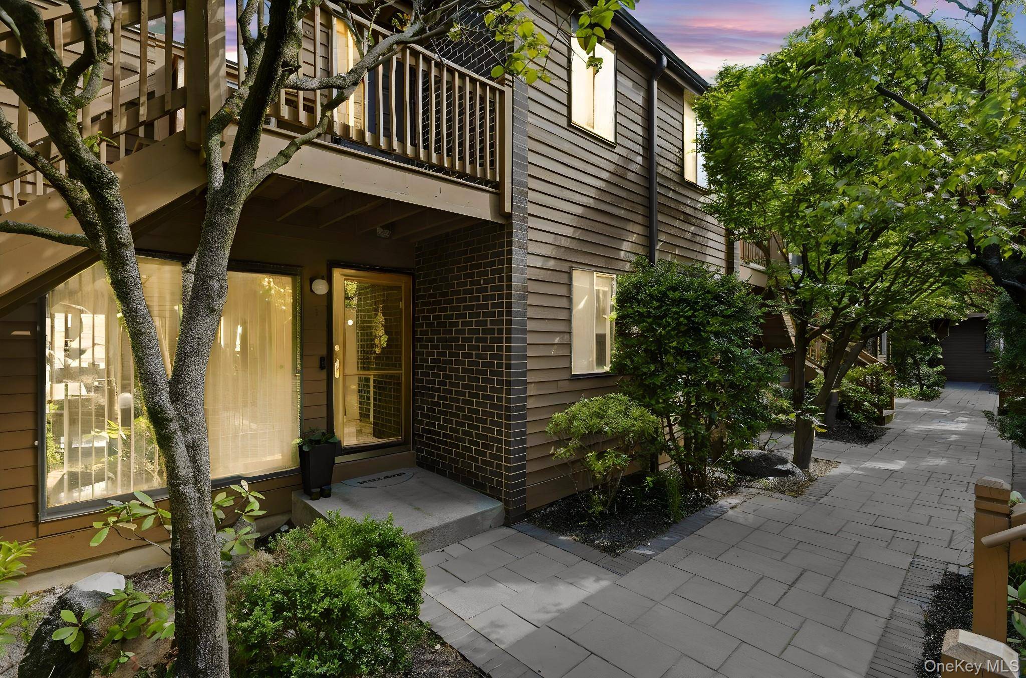 15 Greenridge AVE #3, White Plains, NY 10605