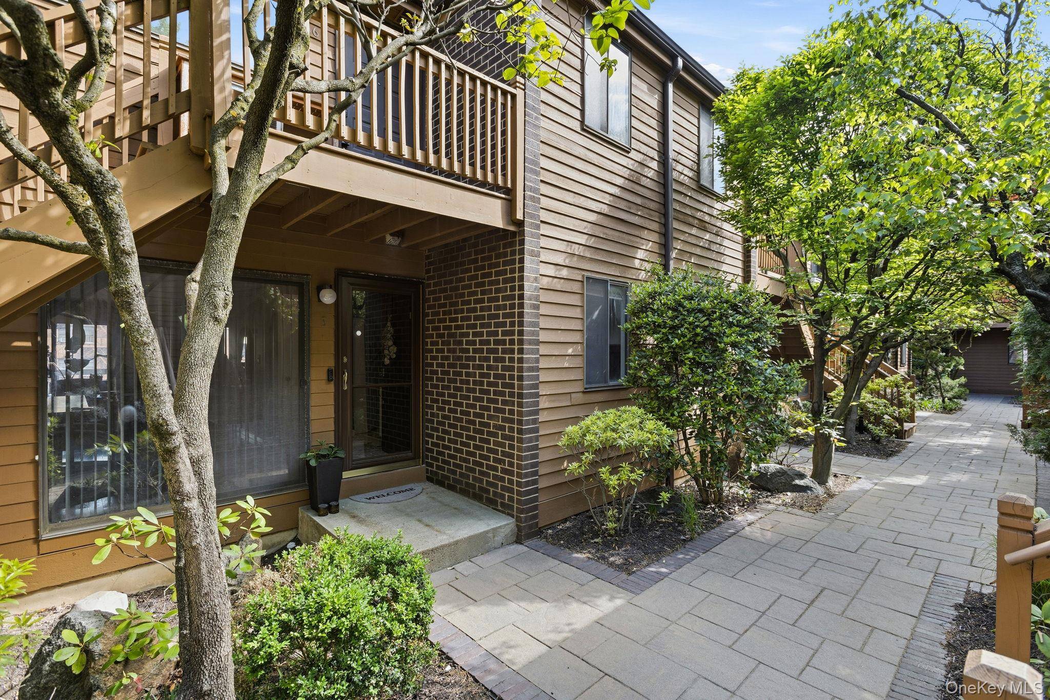 15 Greenridge AVE #3, White Plains, NY 10605