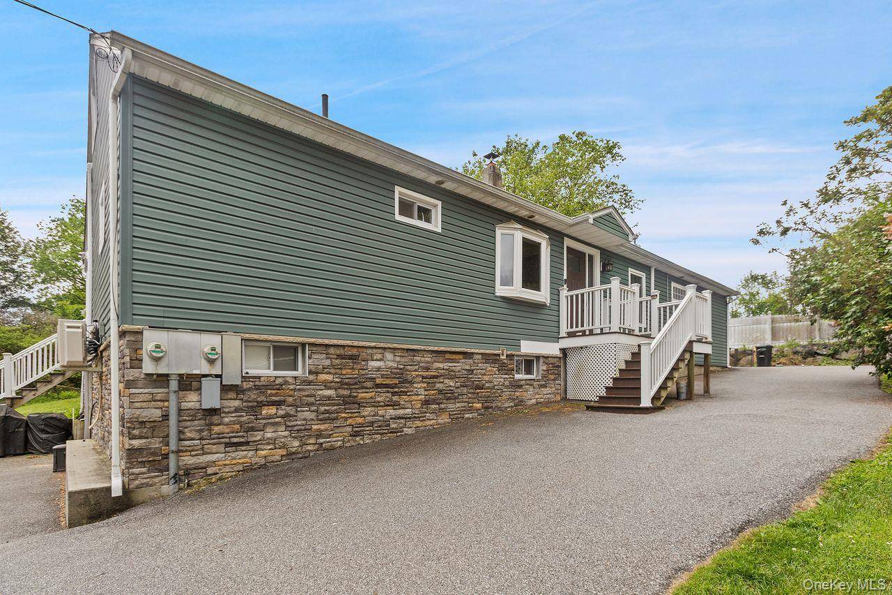 5 Adair RD, Cortlandt Manor, NY 10567