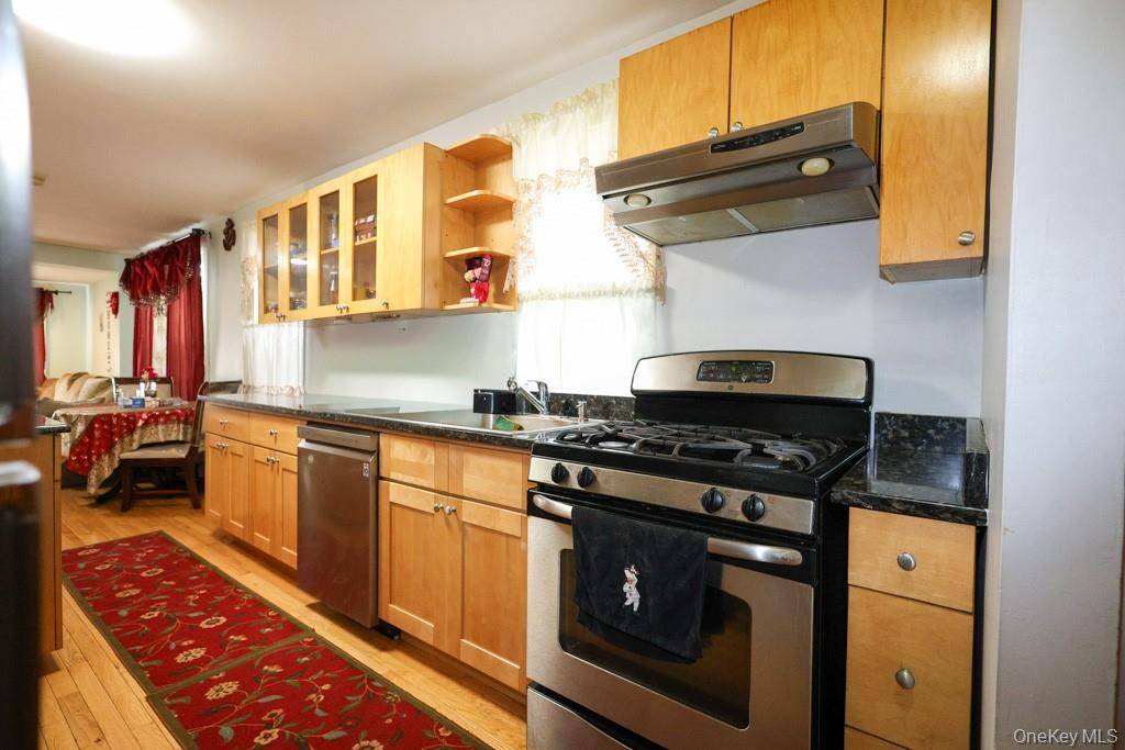 101-23 126th ST, Richmond Hill S., NY 11419
