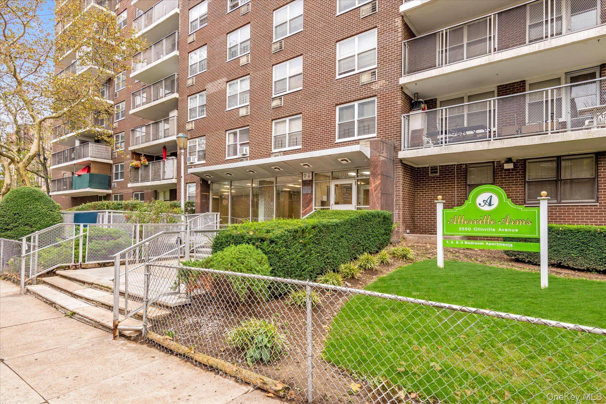 2550 Olinville AVE #4E, Bronx, NY 10467