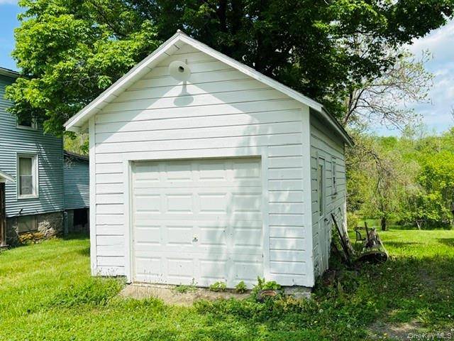 2457 State Route 82, Ancram, NY 12502