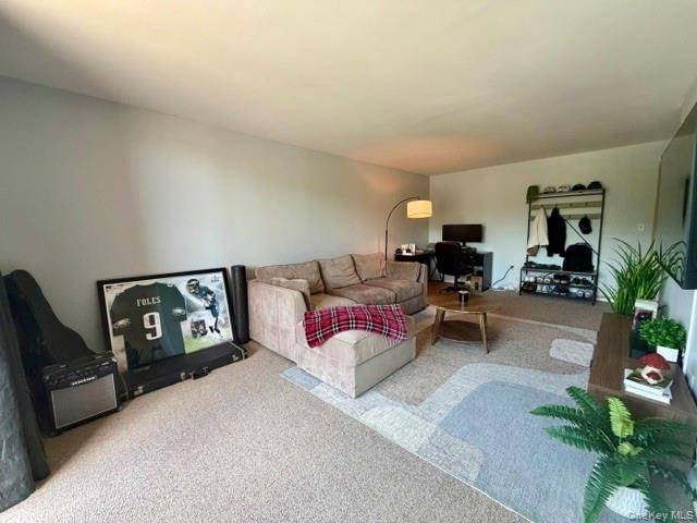 1 Lakeview DR #4-0, Peekskill, NY 10566