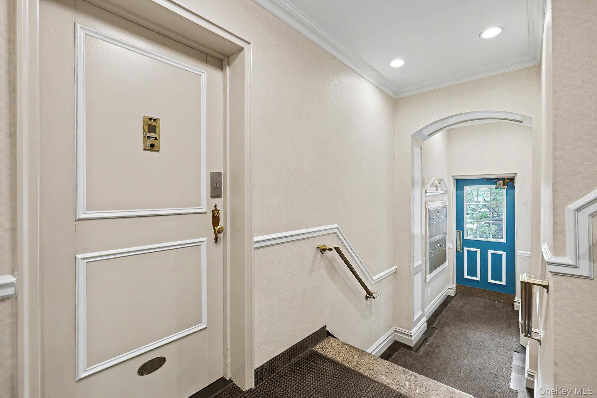175 Bryant AVE #1I, White Plains, NY 10605