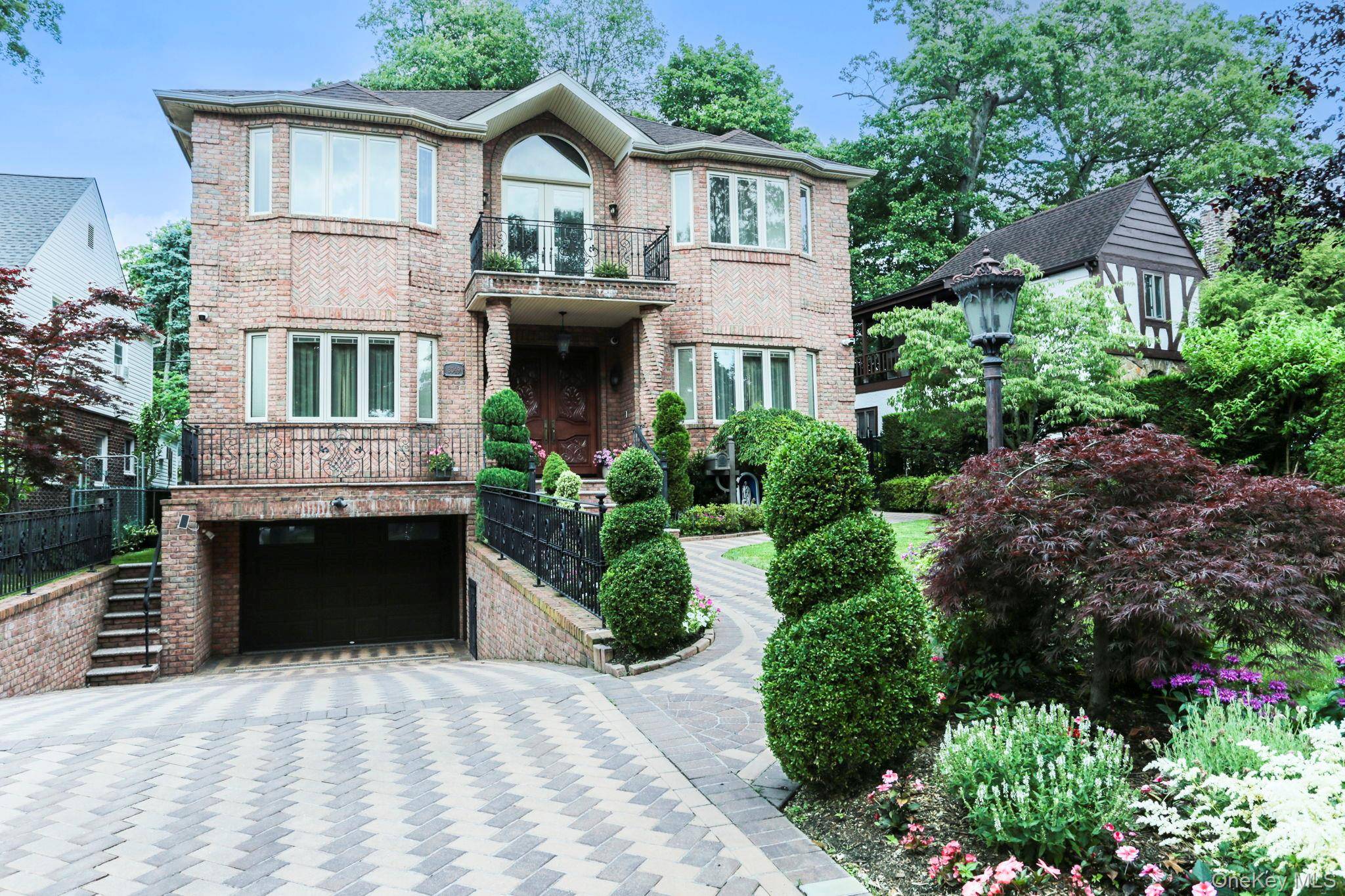 80-49 221st ST, Hollis Hills, NY 11427