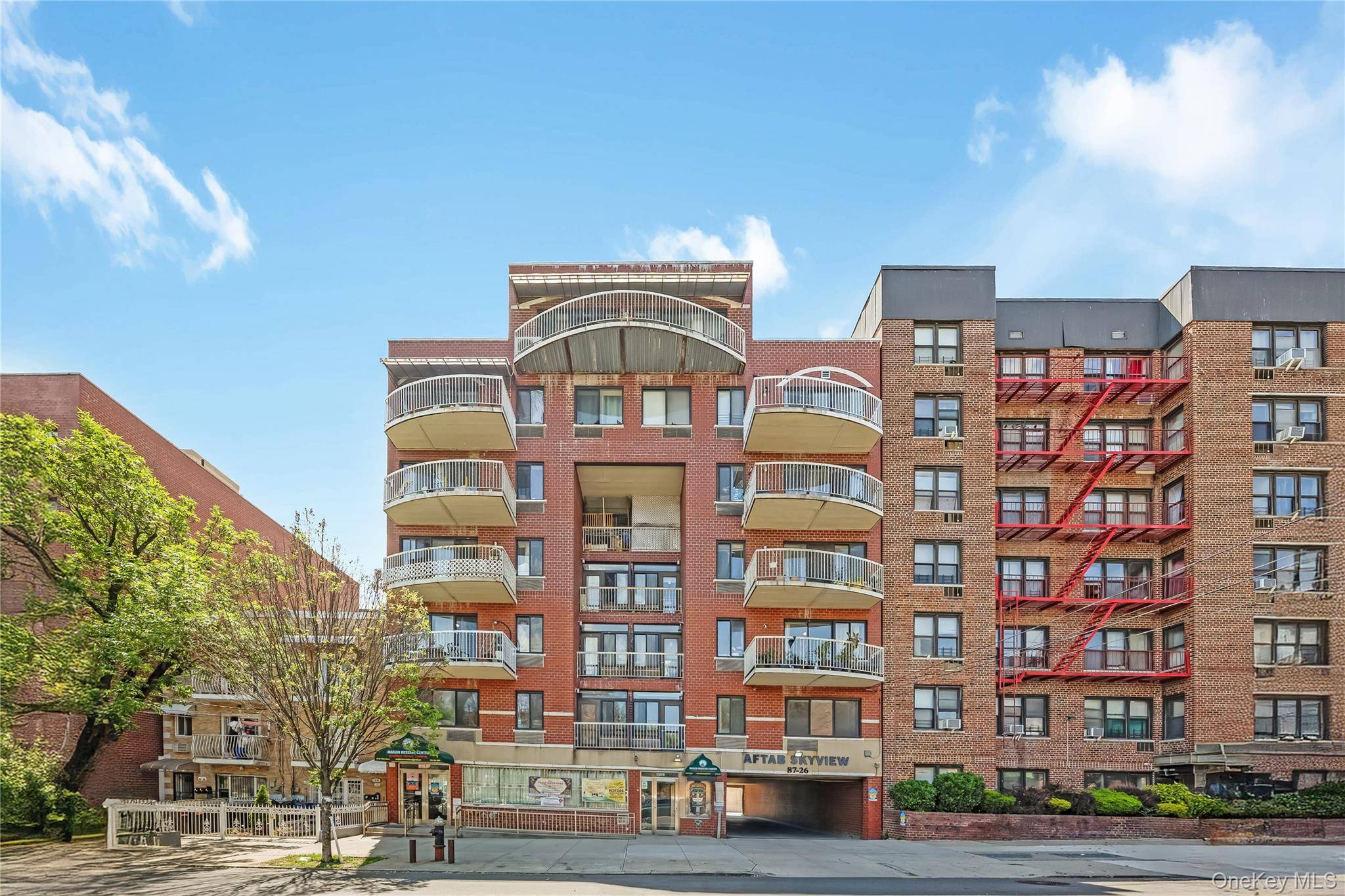 87-26 175th ST, Jamaica, NY 11432