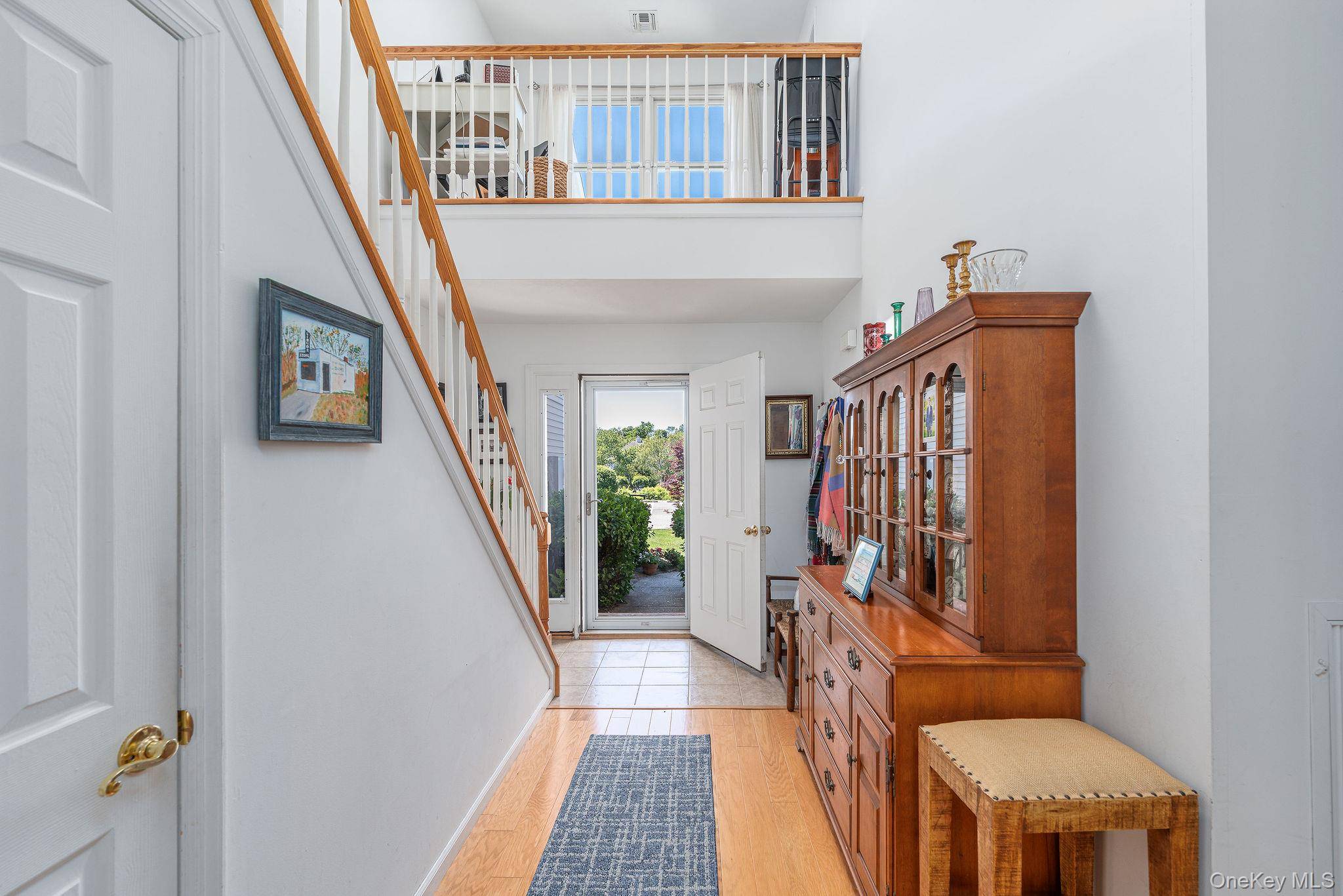 2204 Cedar PATH, Riverhead, NY 11901