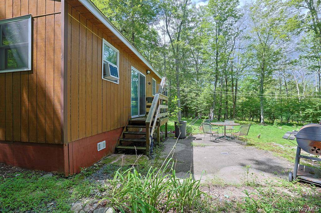 181 Oakridge RD, Greenfield Park, NY 12435