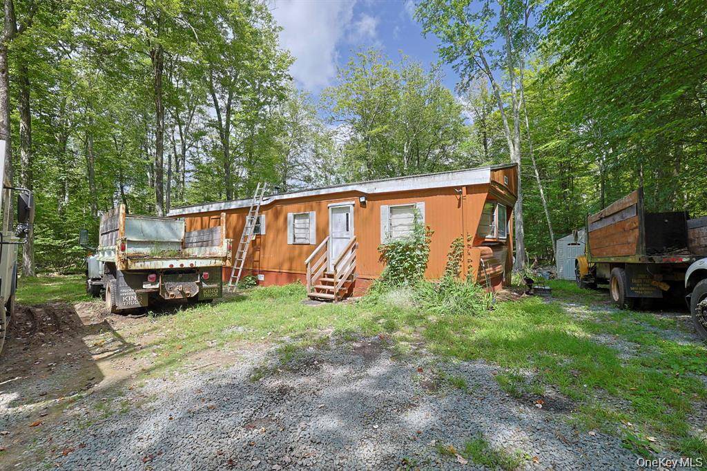 181 Oakridge RD, Greenfield Park, NY 12435