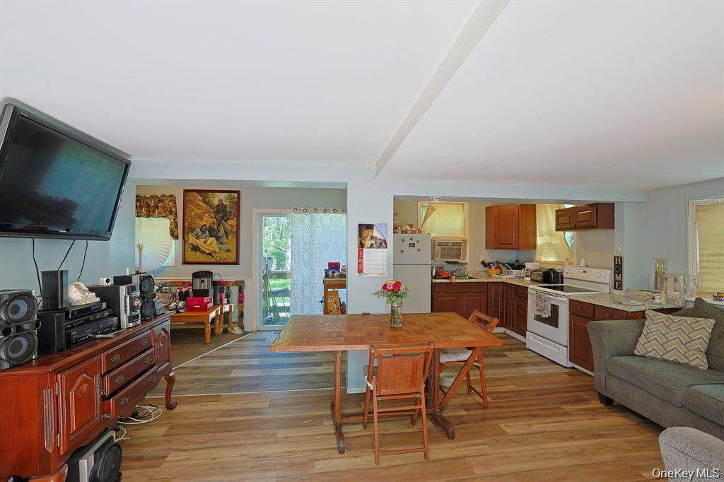 181 Oakridge RD, Greenfield Park, NY 12435