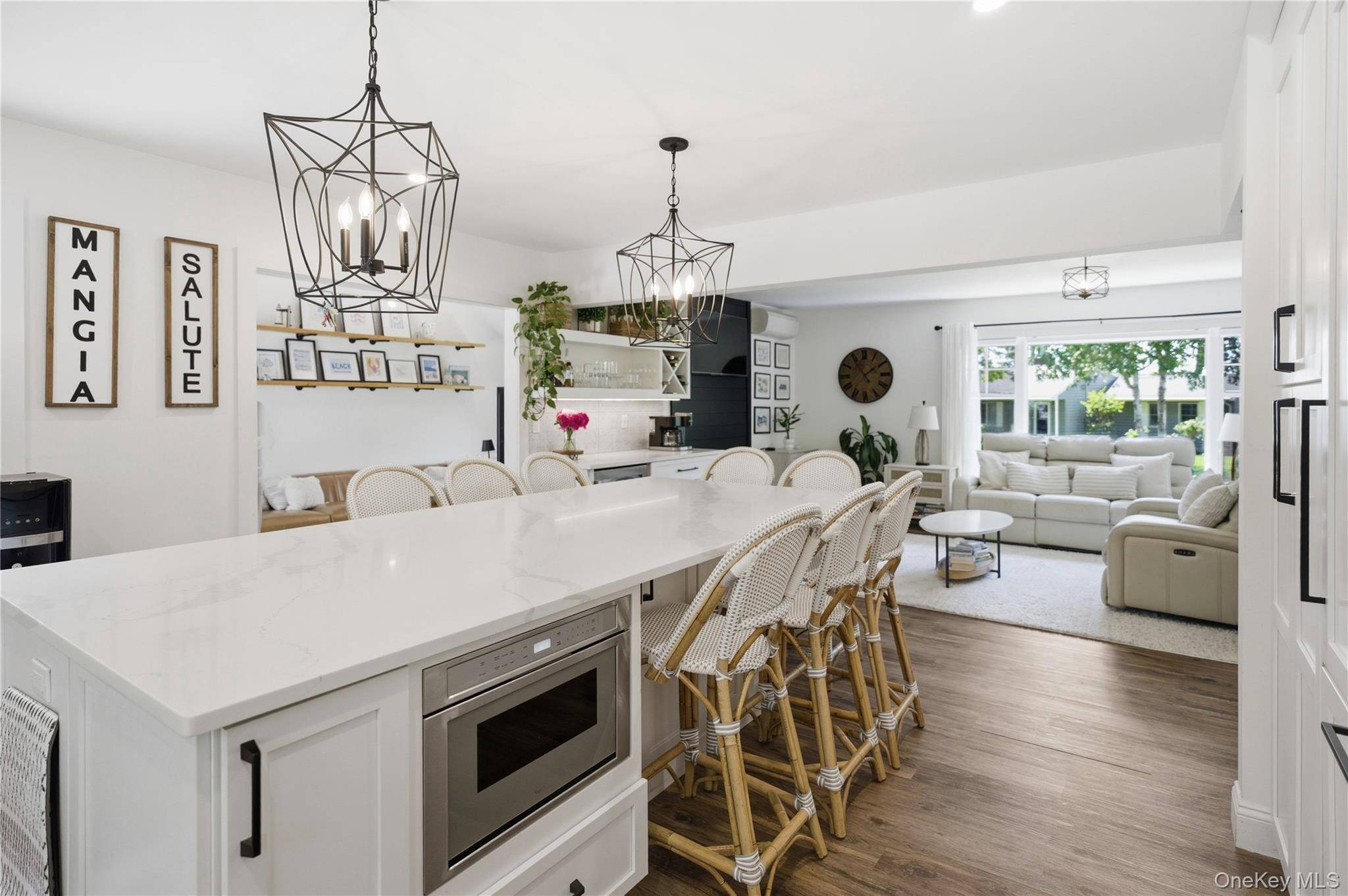 12 Wayne CT, Westhampton, NY 11977
