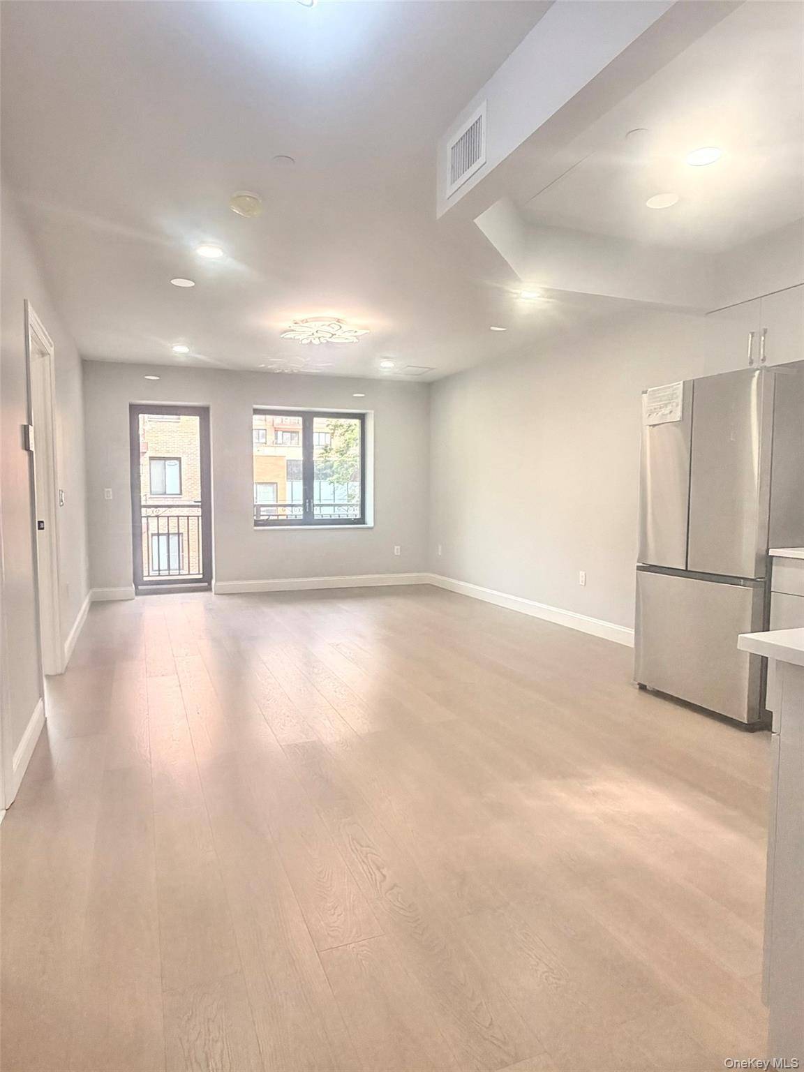 13225 41st AVE, Flushing, NY 11355