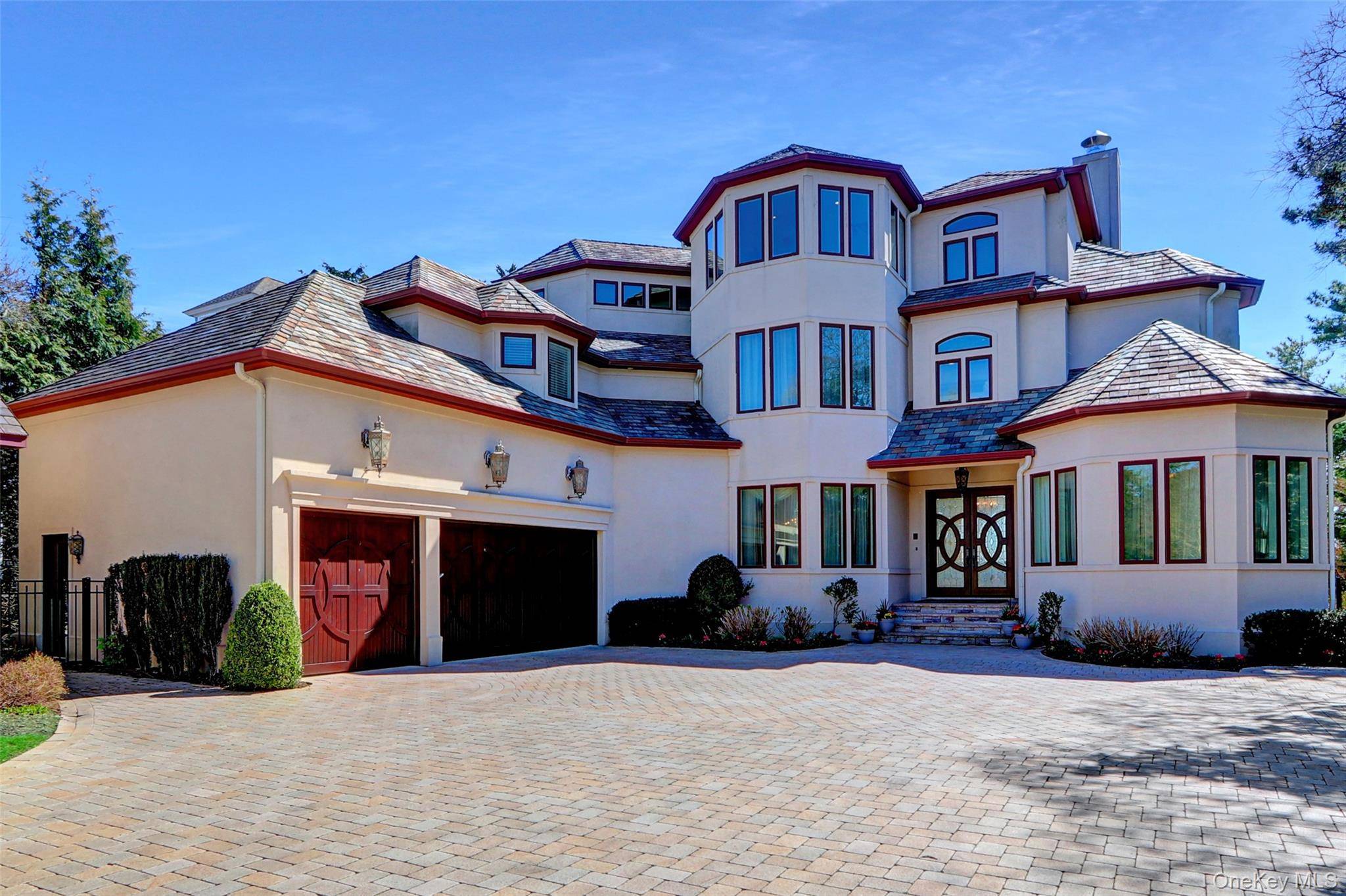 265 Asharoken AVE, Northport, NY 11768
