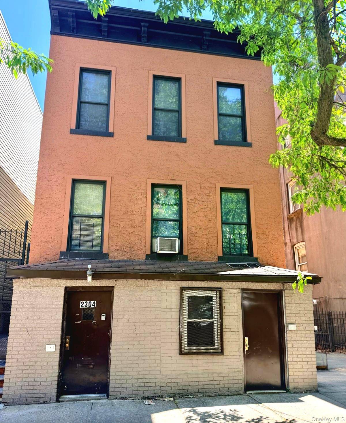 2304 Bassford AVE, Bronx, NY 10458