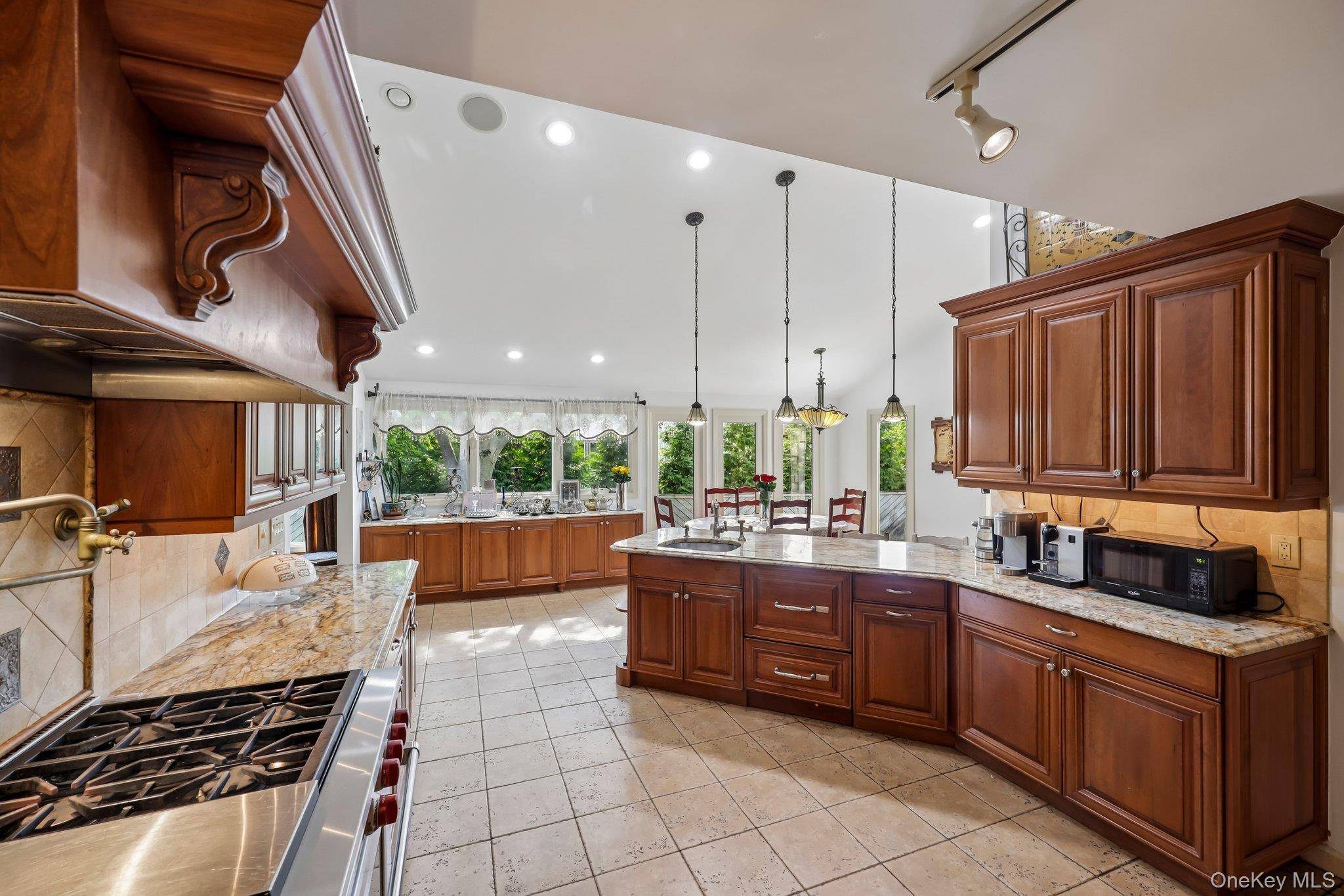 1304 Harbor RD, Hewlett Harbor, NY 11557
