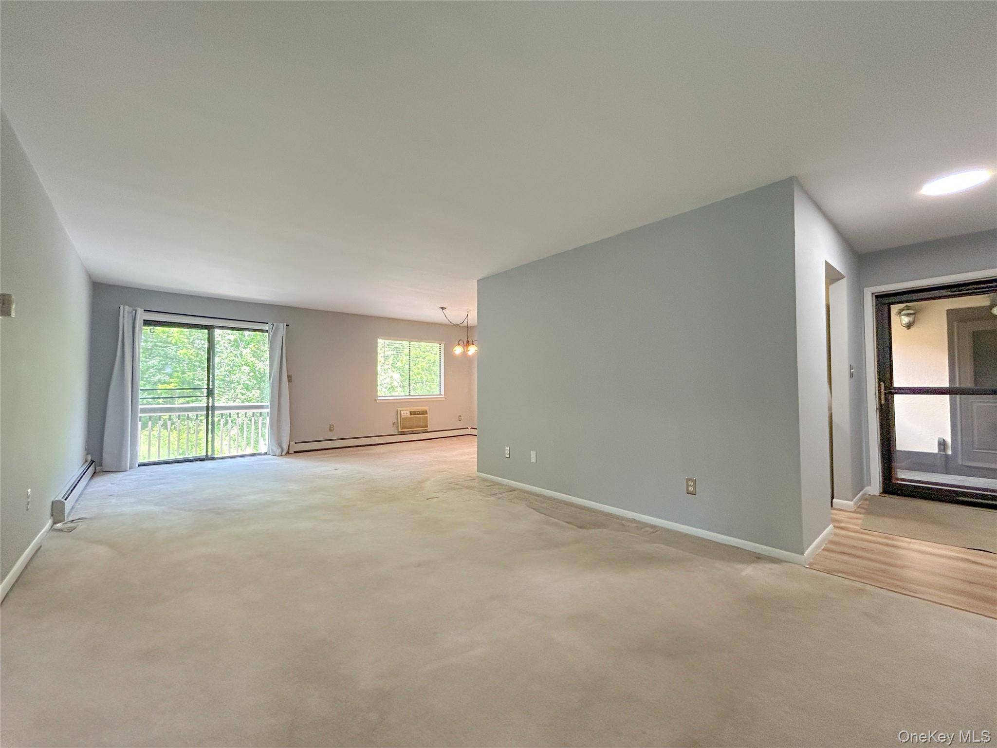 5 Loudon DR #9, Fishkill, NY 12524