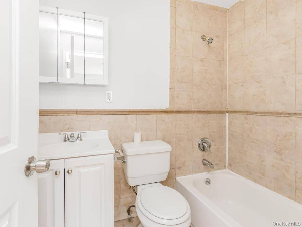 3545-3547 Carlisle PL, Bronx, NY 10467