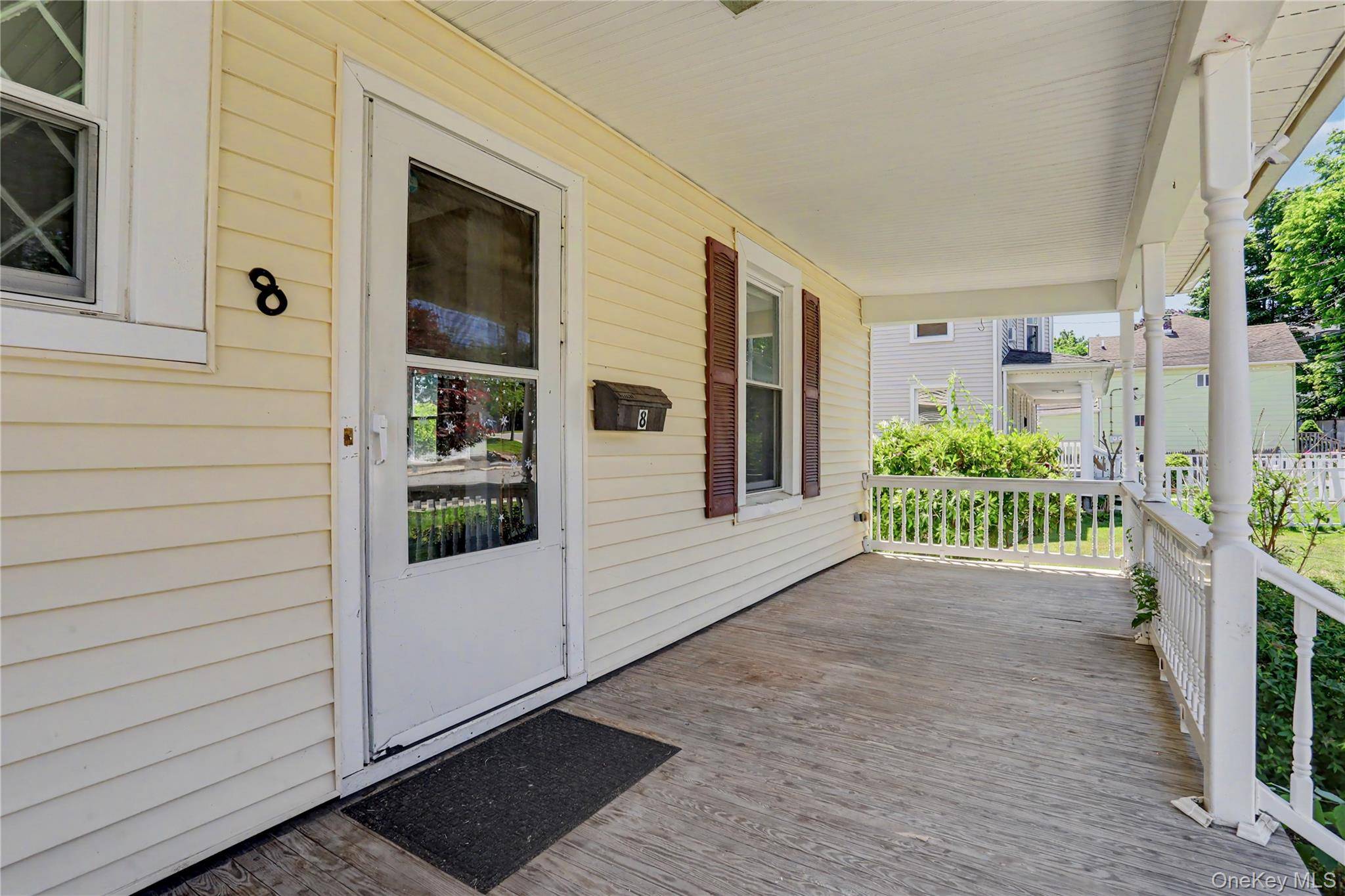 8 Eastview AVE, Brewster, NY 10509