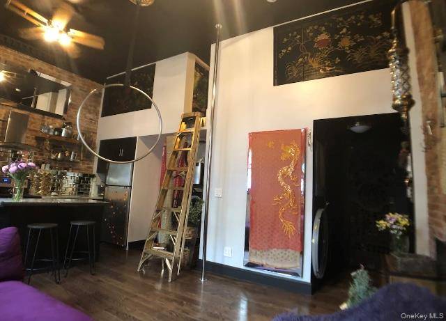 234 E 14th ST #1B, New York (manhattan), NY 10003