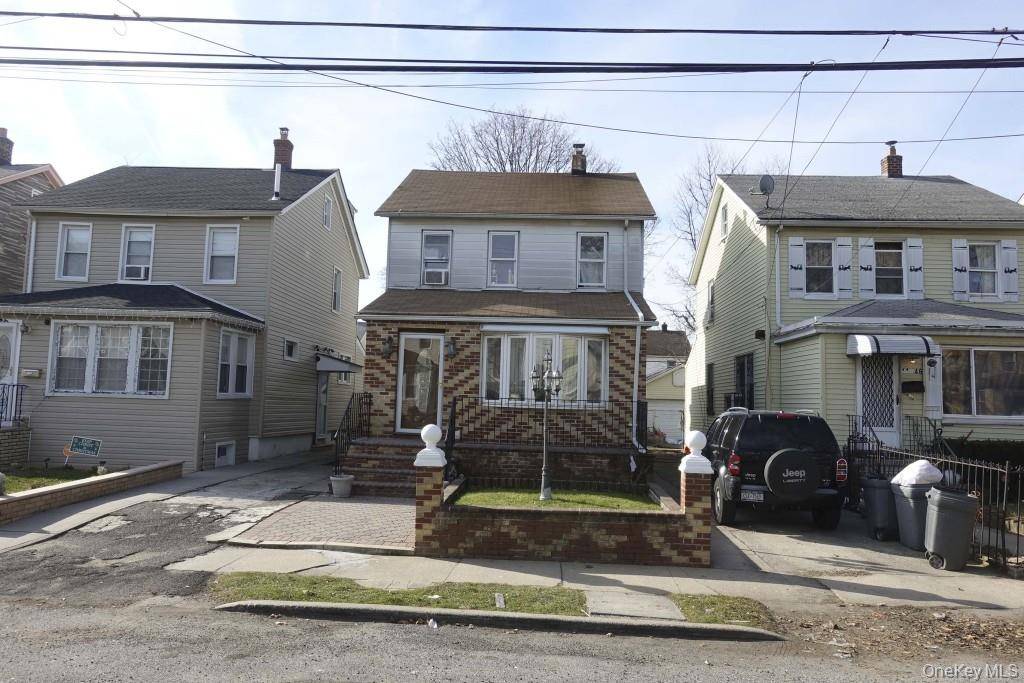 11546 200th ST, Saint Albans, NY 11412