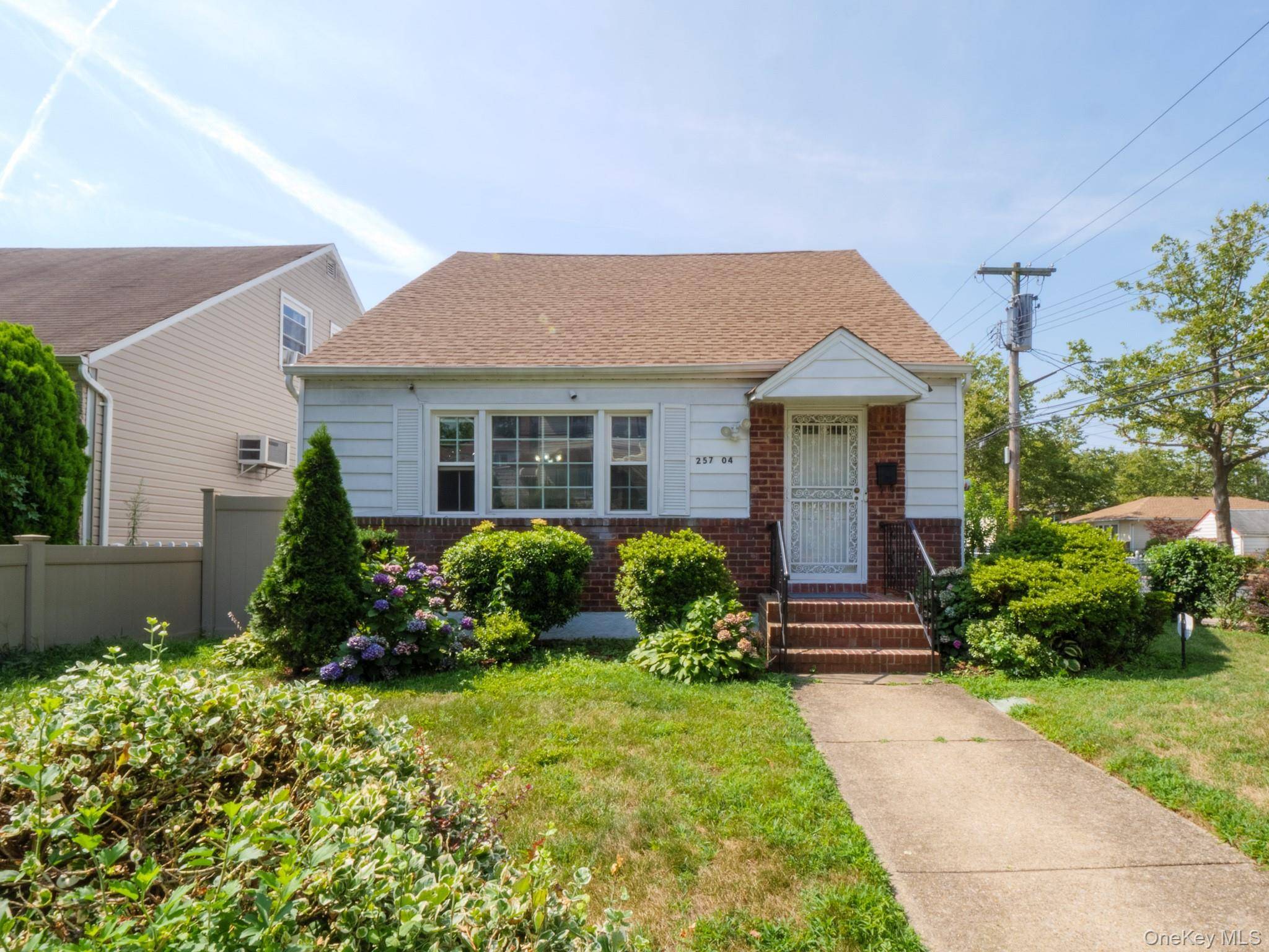 257-04 145th AVE, Rosedale, NY 11422