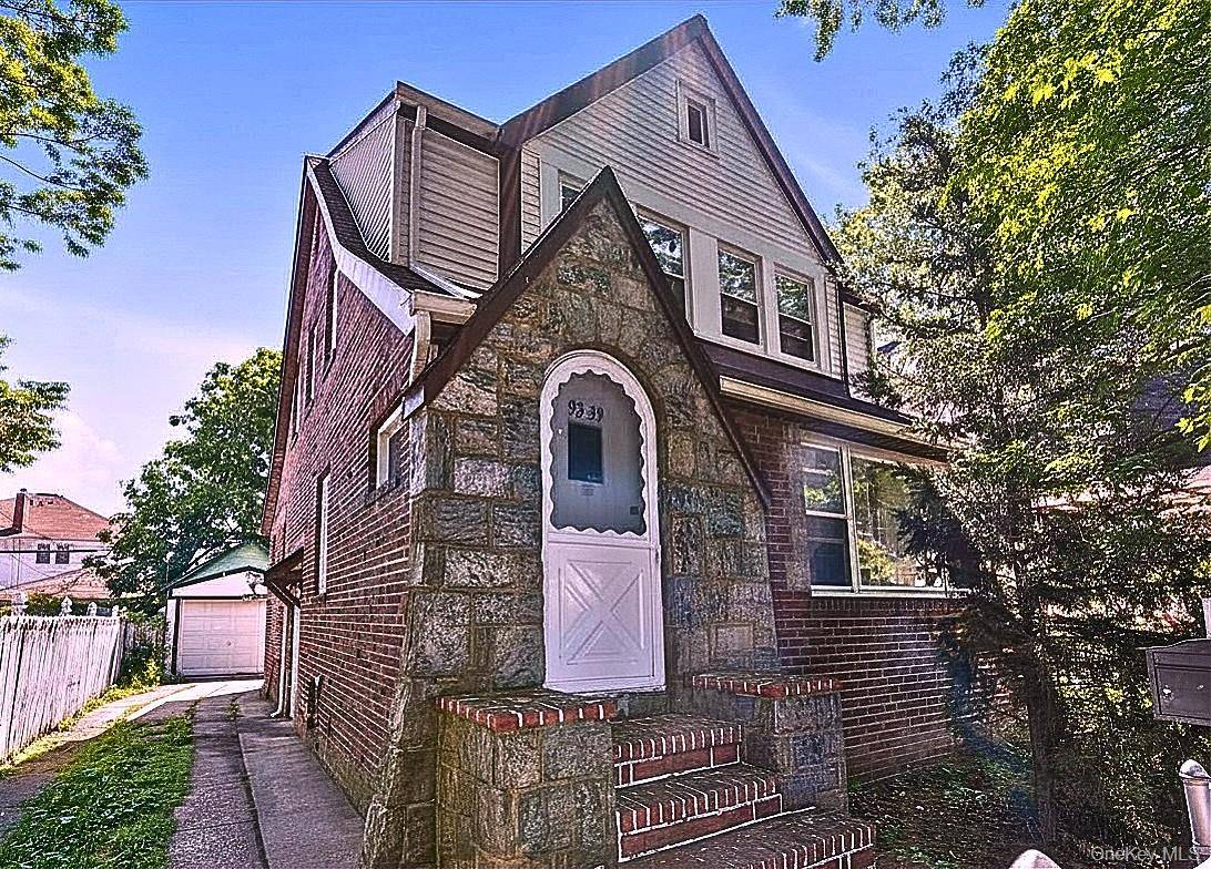 9339 Springfield BLVD, Queens Village, NY 11428