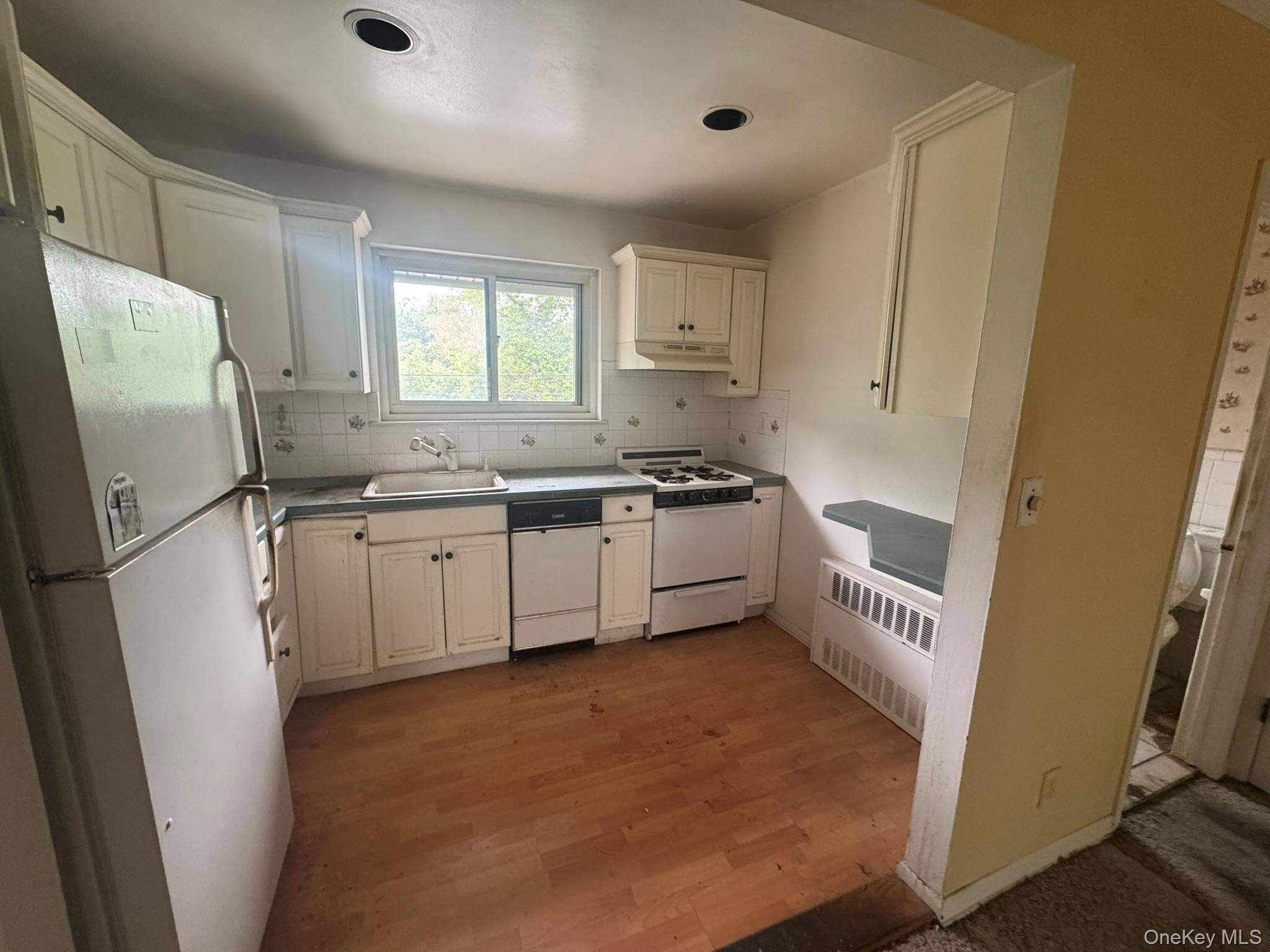 70 West ST #B4, Harrison, NY 10528