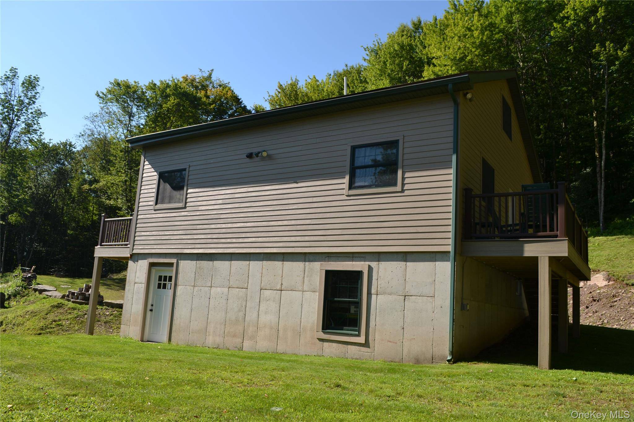 157 Wolfs Lair, Hamden, NY 13782