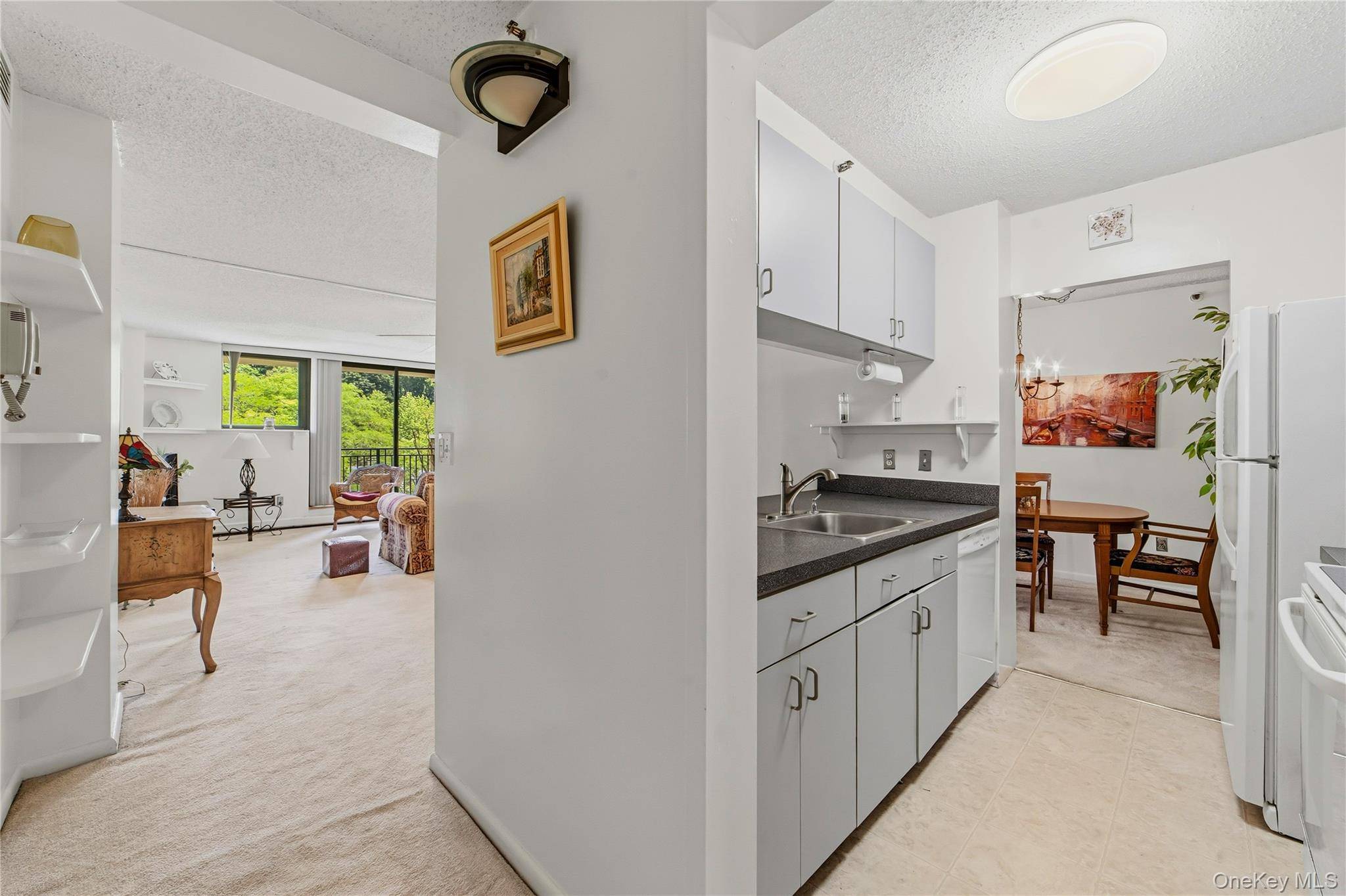 25 Rockledge AVE #801, White Plains, NY 10601