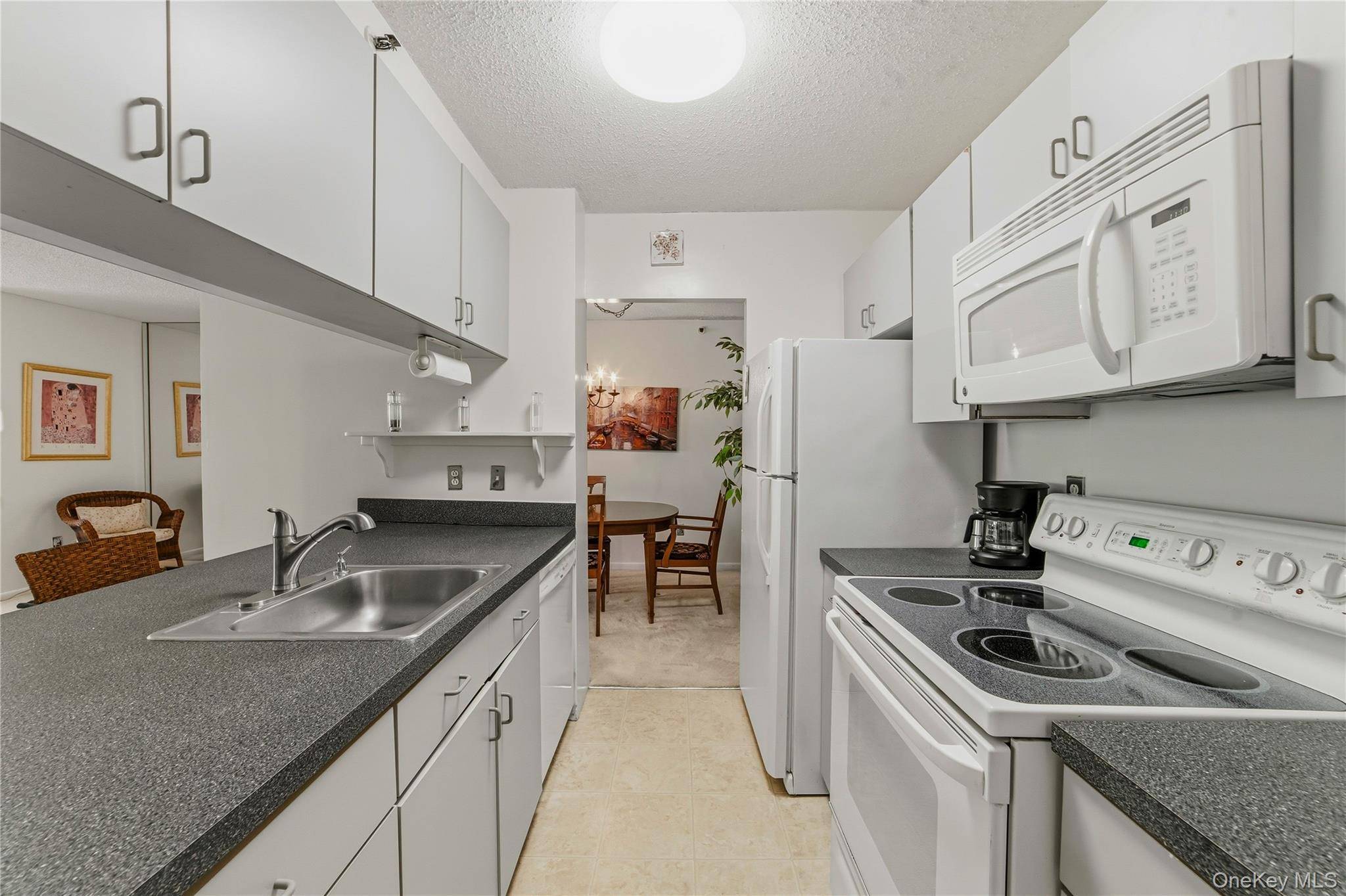 25 Rockledge AVE #801, White Plains, NY 10601