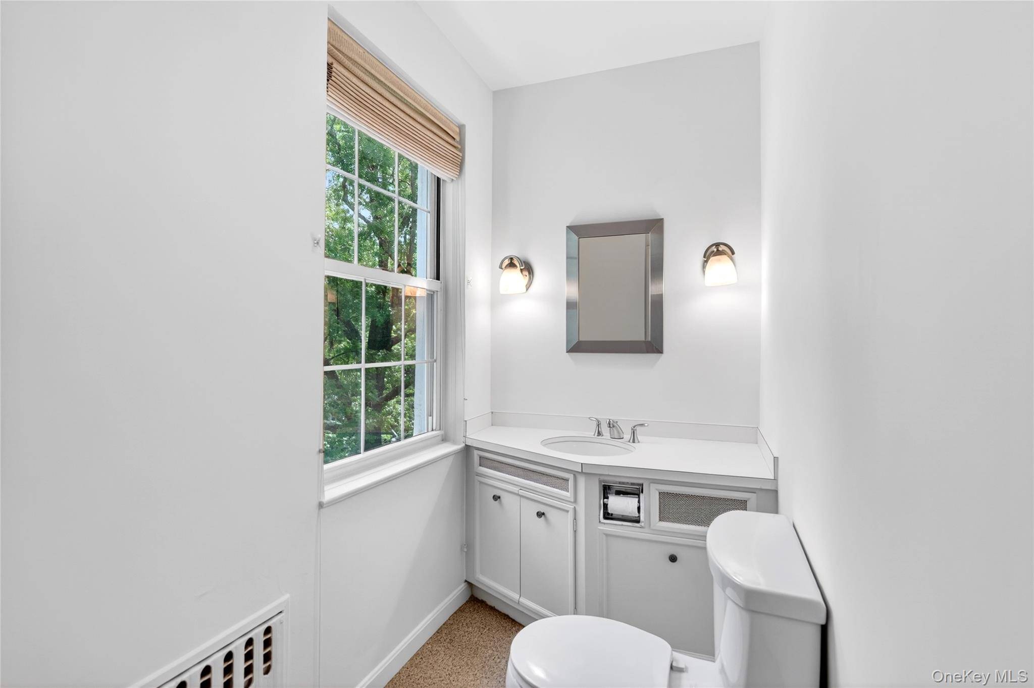 10 Brooklands #5H, Bronxville, NY 10708