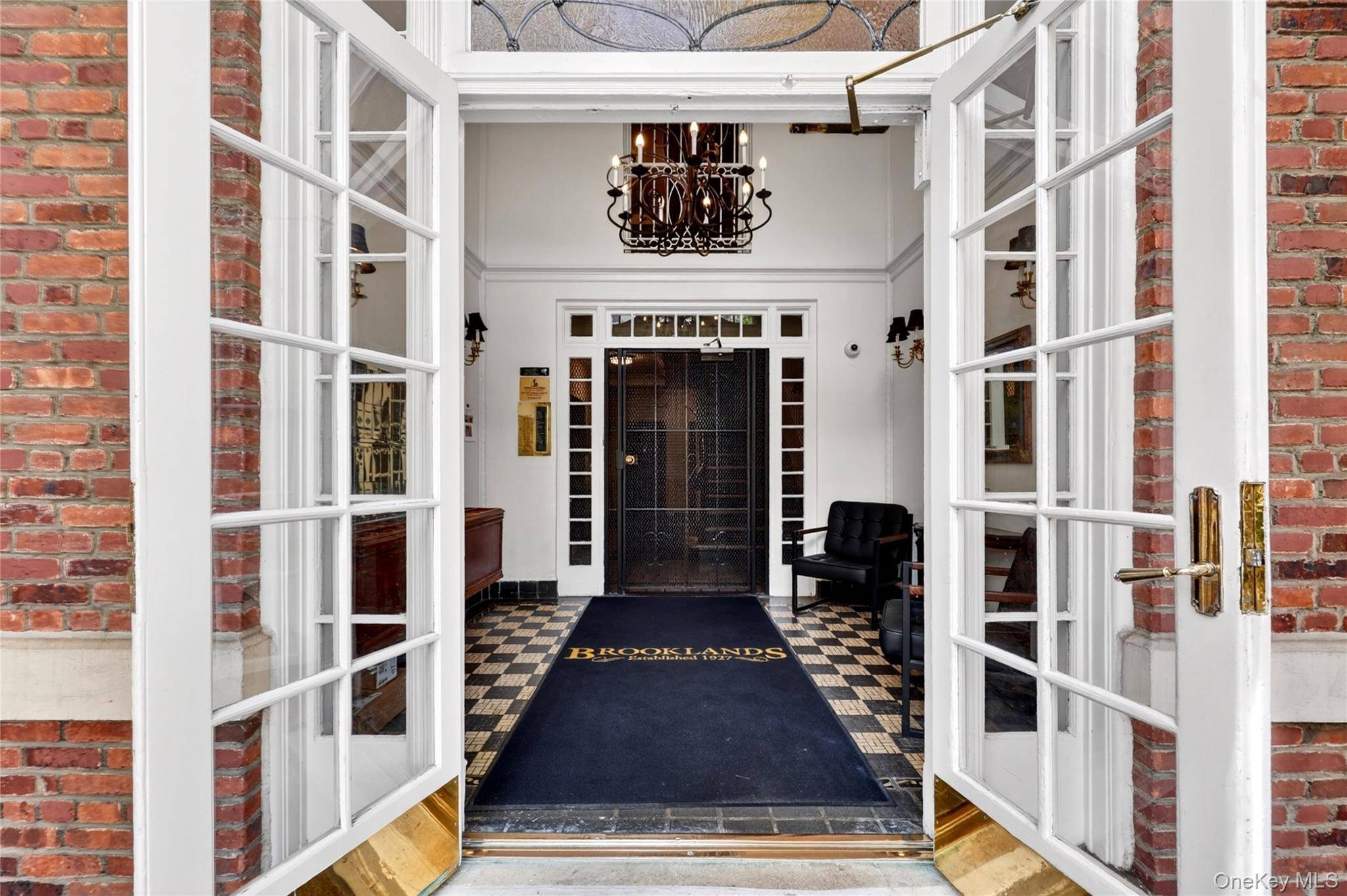 10 Brooklands #5H, Bronxville, NY 10708