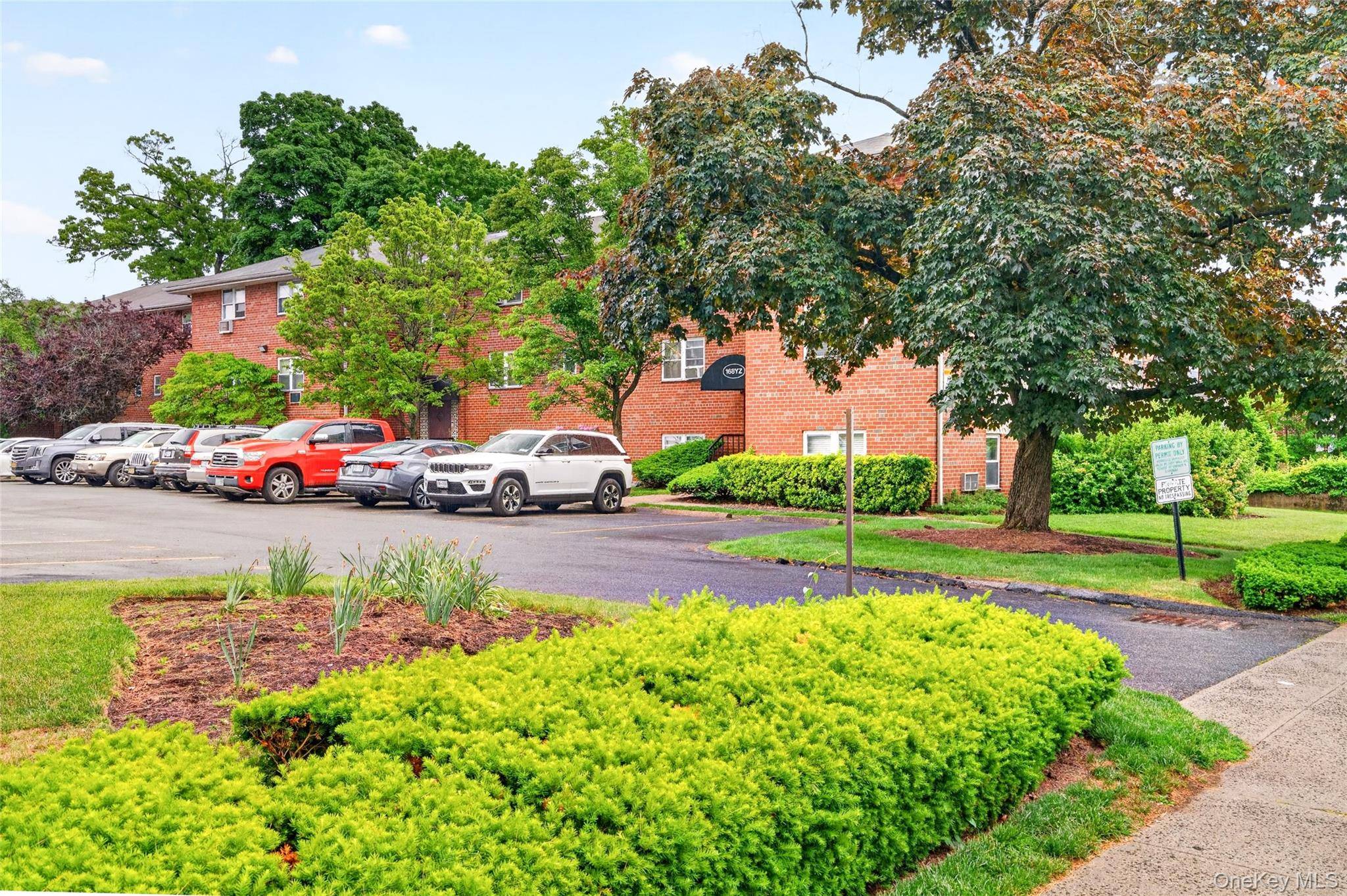 160 Centre AVE #3M, New Rochelle, NY 10805