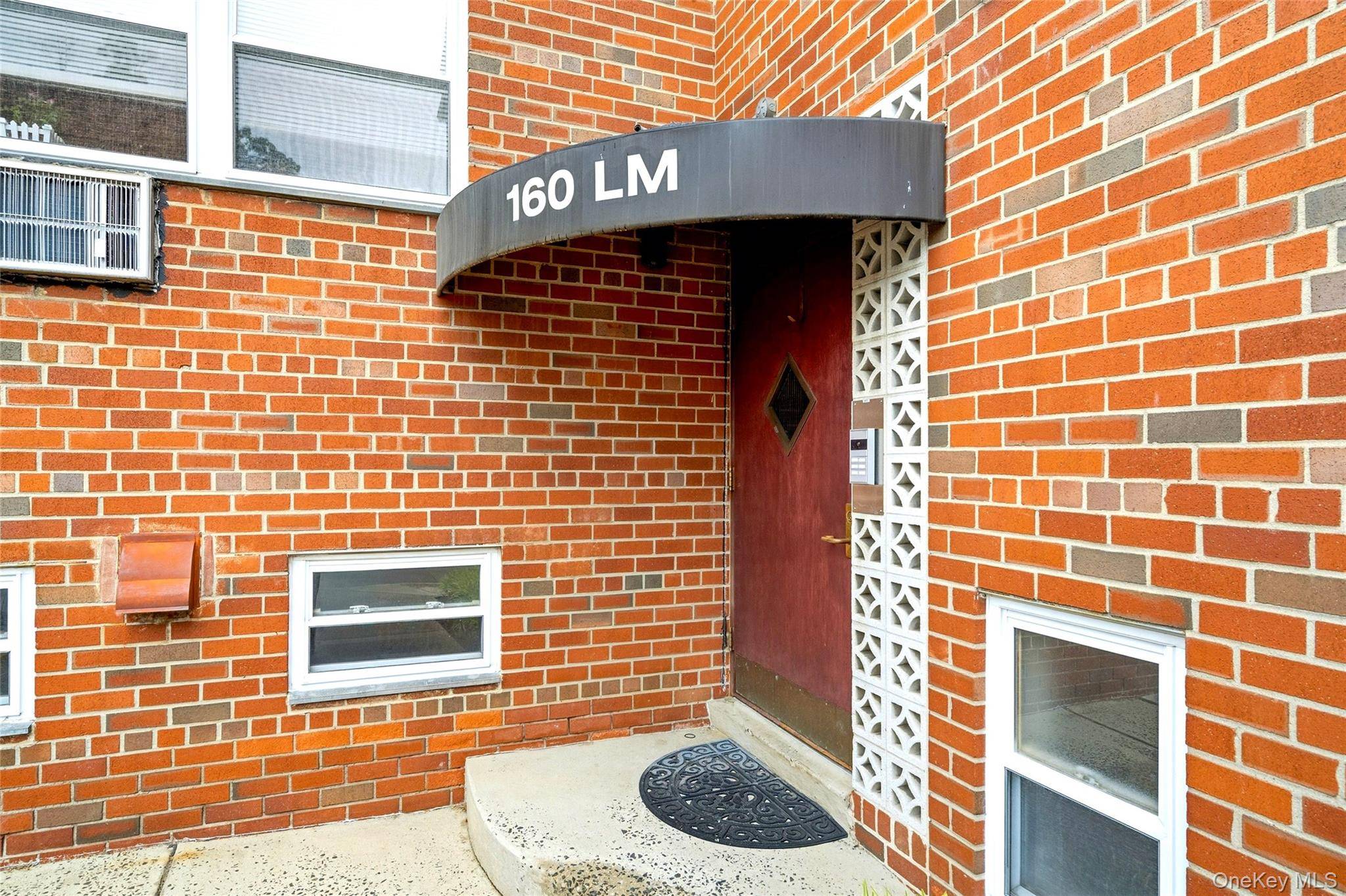 160 Centre AVE #3M, New Rochelle, NY 10805